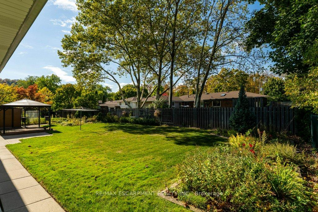 Photo 29 of 30 Leawood Drive, Grimsby, Grimsby West — HOMEH