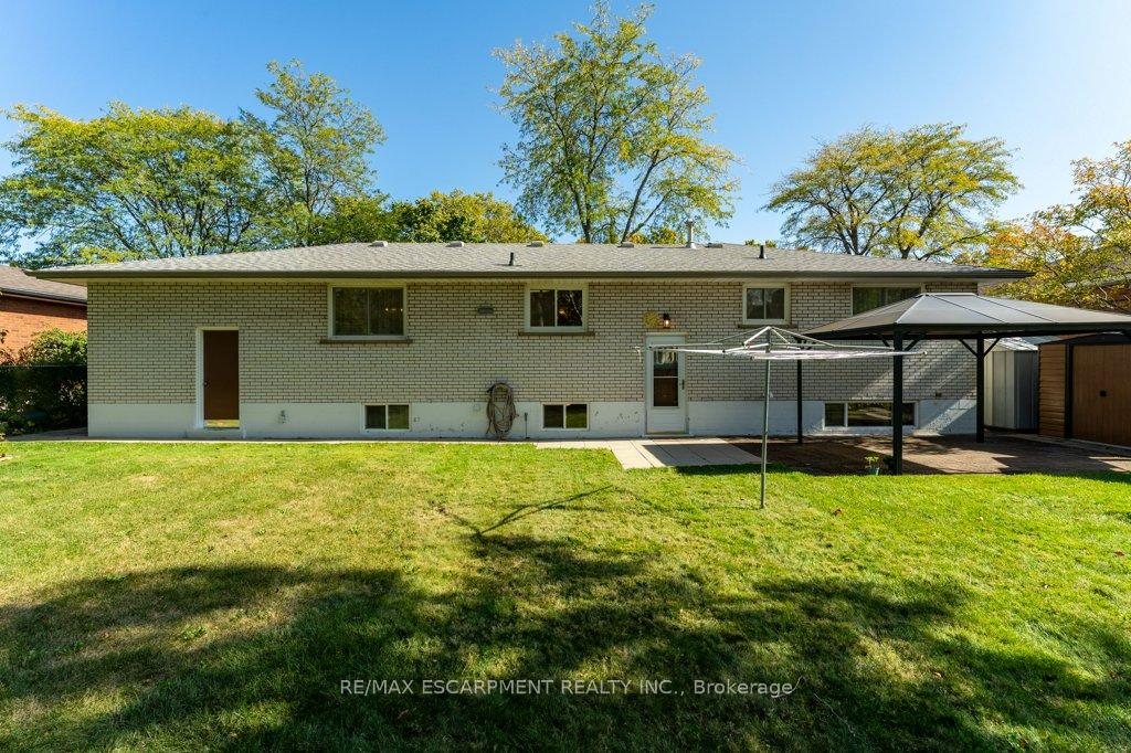 Photo 30 of 30 Leawood Drive, Grimsby, Grimsby West — HOMEH