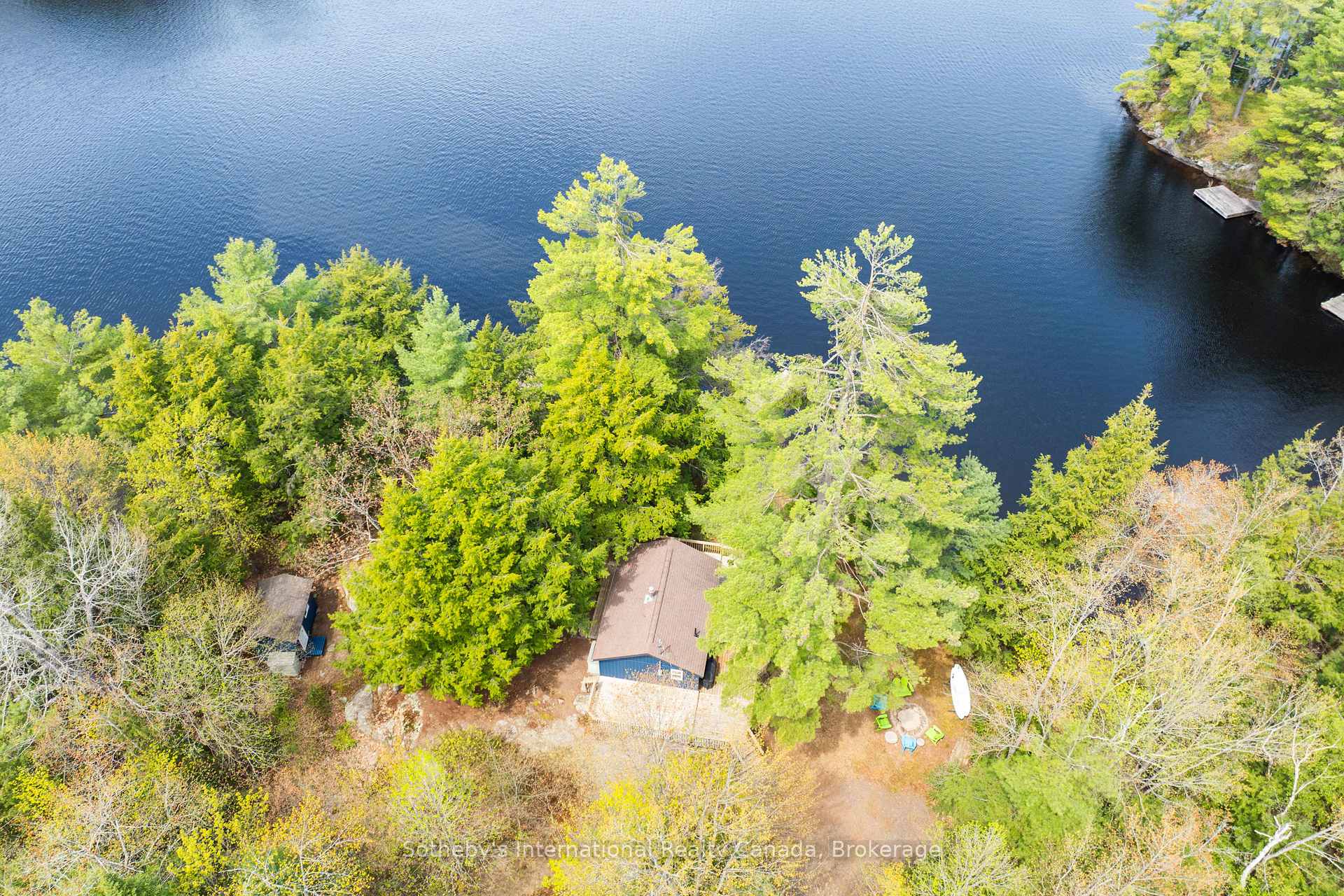 Photo 3 of 197 Haleway Drive, Gravenhurst, Wood (Gravenhurst) — HOMEH