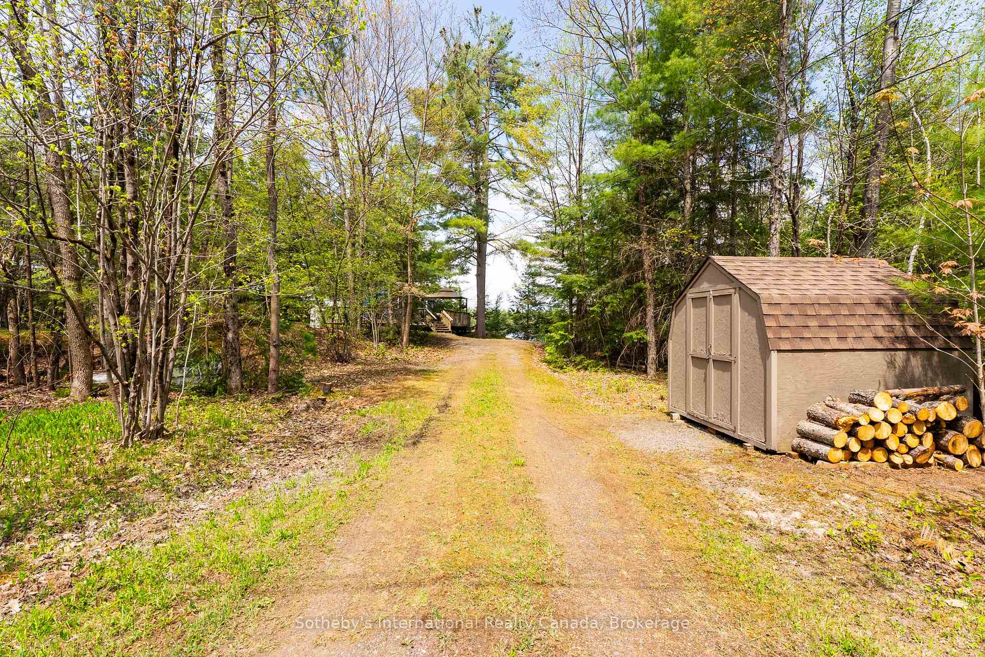 Photo 5 of 197 Haleway Drive, Gravenhurst, Wood (Gravenhurst) — HOMEH