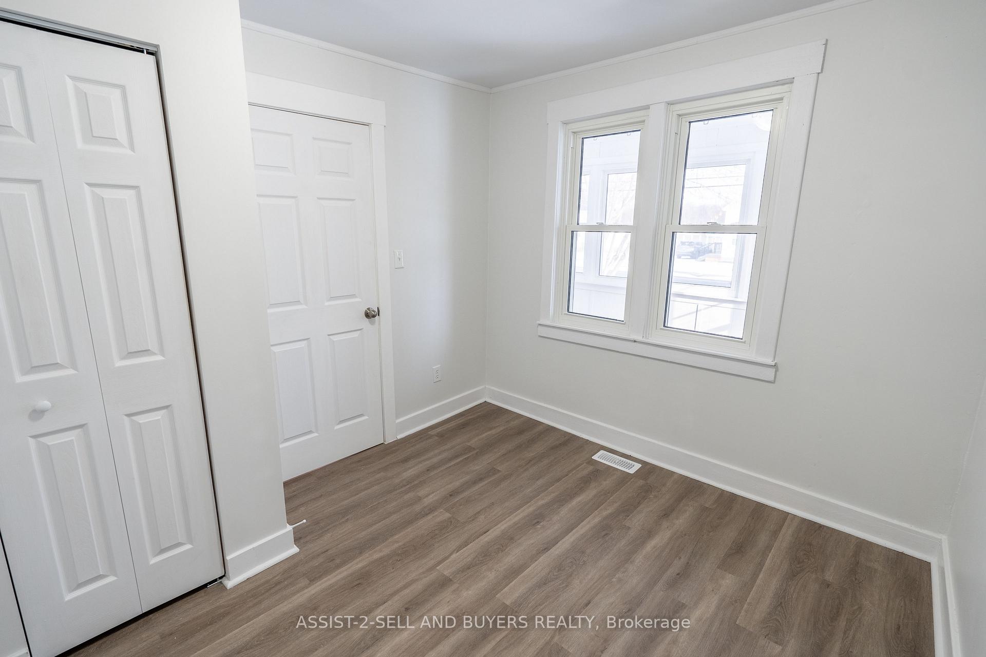 Photo 11 of 3024 Pitt Street, Cornwall — HOMEH