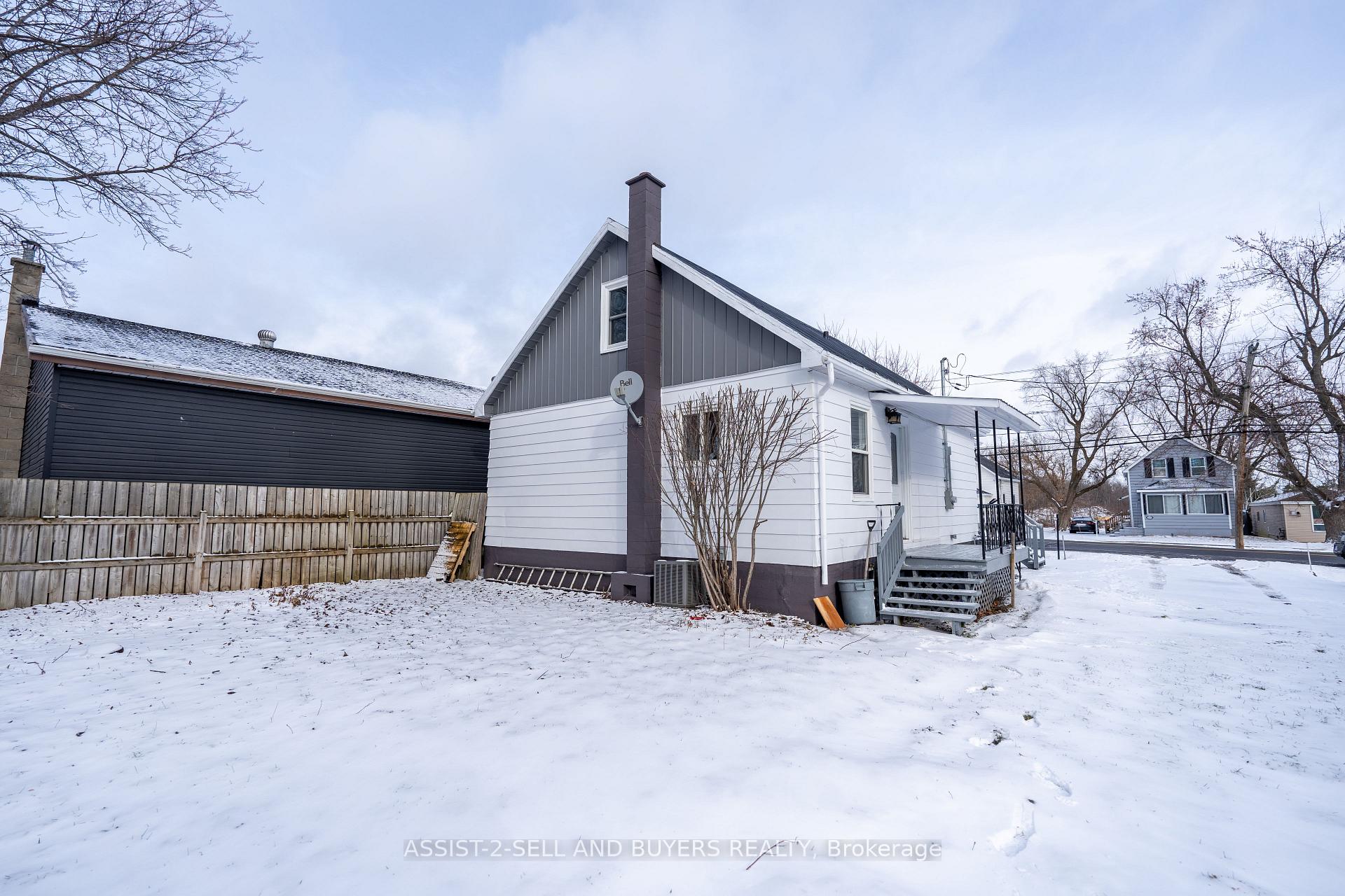 Photo 21 of 3024 Pitt Street, Cornwall — HOMEH