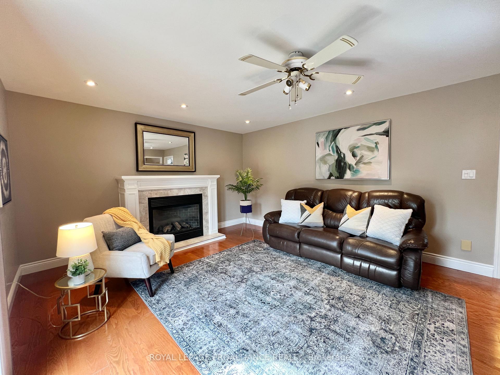 Photo 5 of 27 Briarwood Crescent, Belleville, Belleville Ward — HOMEH