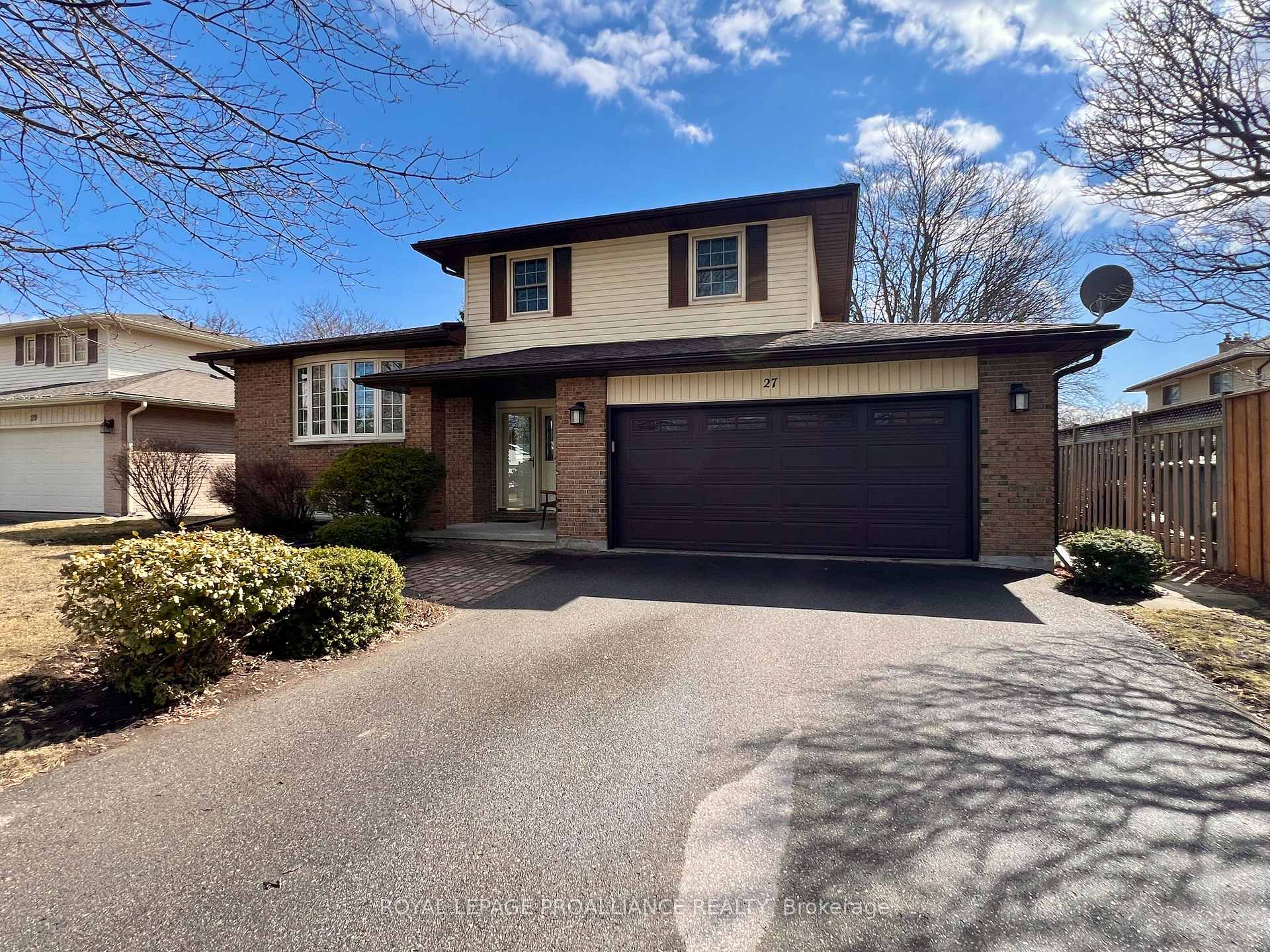 Photo 32 of 27 Briarwood Crescent, Belleville, Belleville Ward — HOMEH