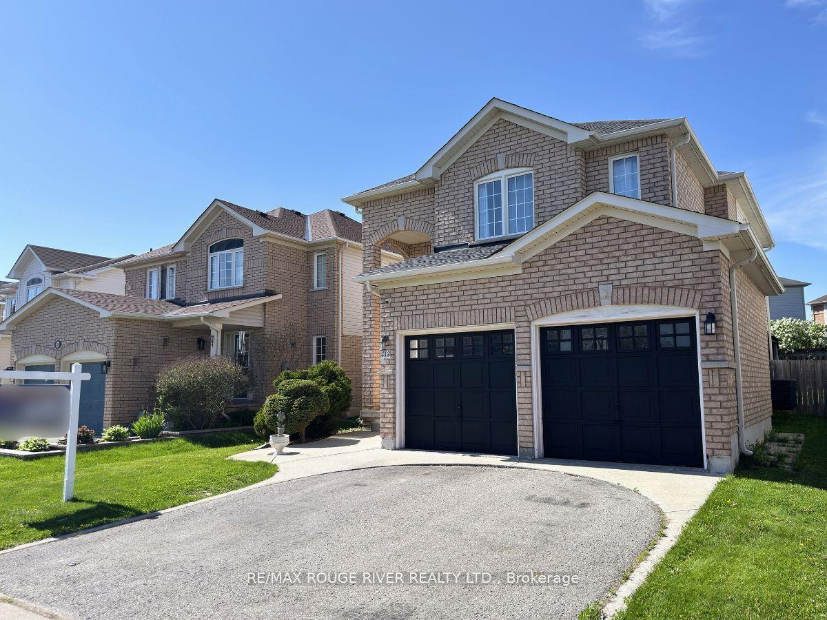 Photo 2 of 112 Scottsdale Drive, Clarington, Bowmanville — HOMEH