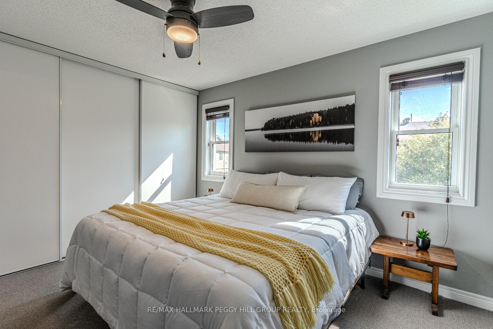 Photo 6 of 29 Heritage Court, Barrie, Painswick South — HOMEH