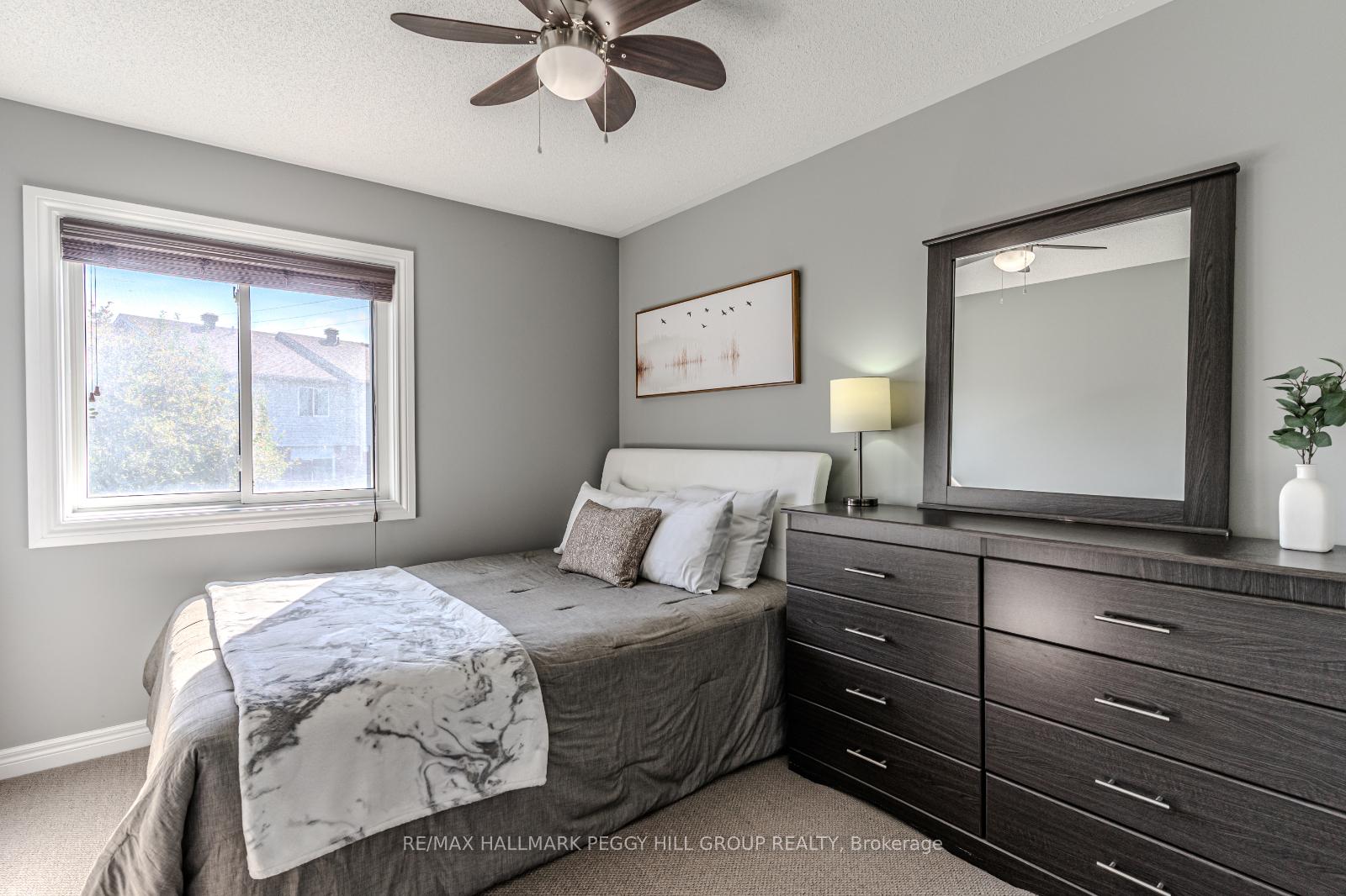 Photo 7 of 29 Heritage Court, Barrie, Painswick South — HOMEH
