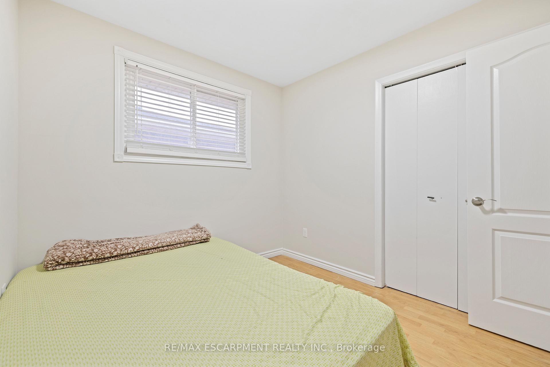 Photo 19 of 19 Winthrop Place, Hamilton, Stoney Creek — HOMEH