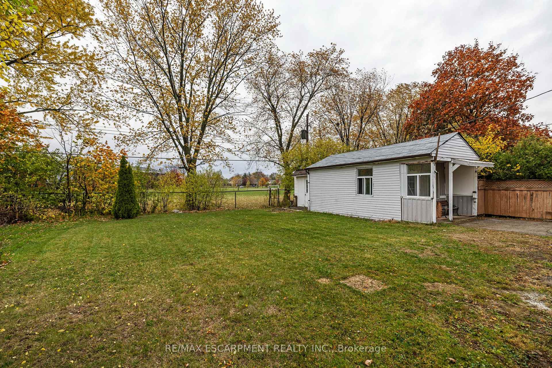 Photo 46 of 19 Winthrop Place, Hamilton, Stoney Creek — HOMEH