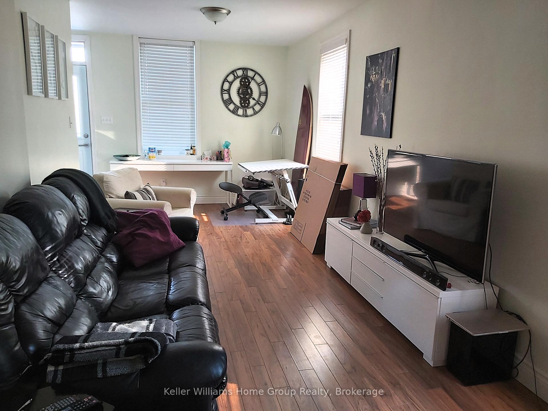 Photo 11 of 112 Surrey Street E, Guelph, Downtown — HOMEH