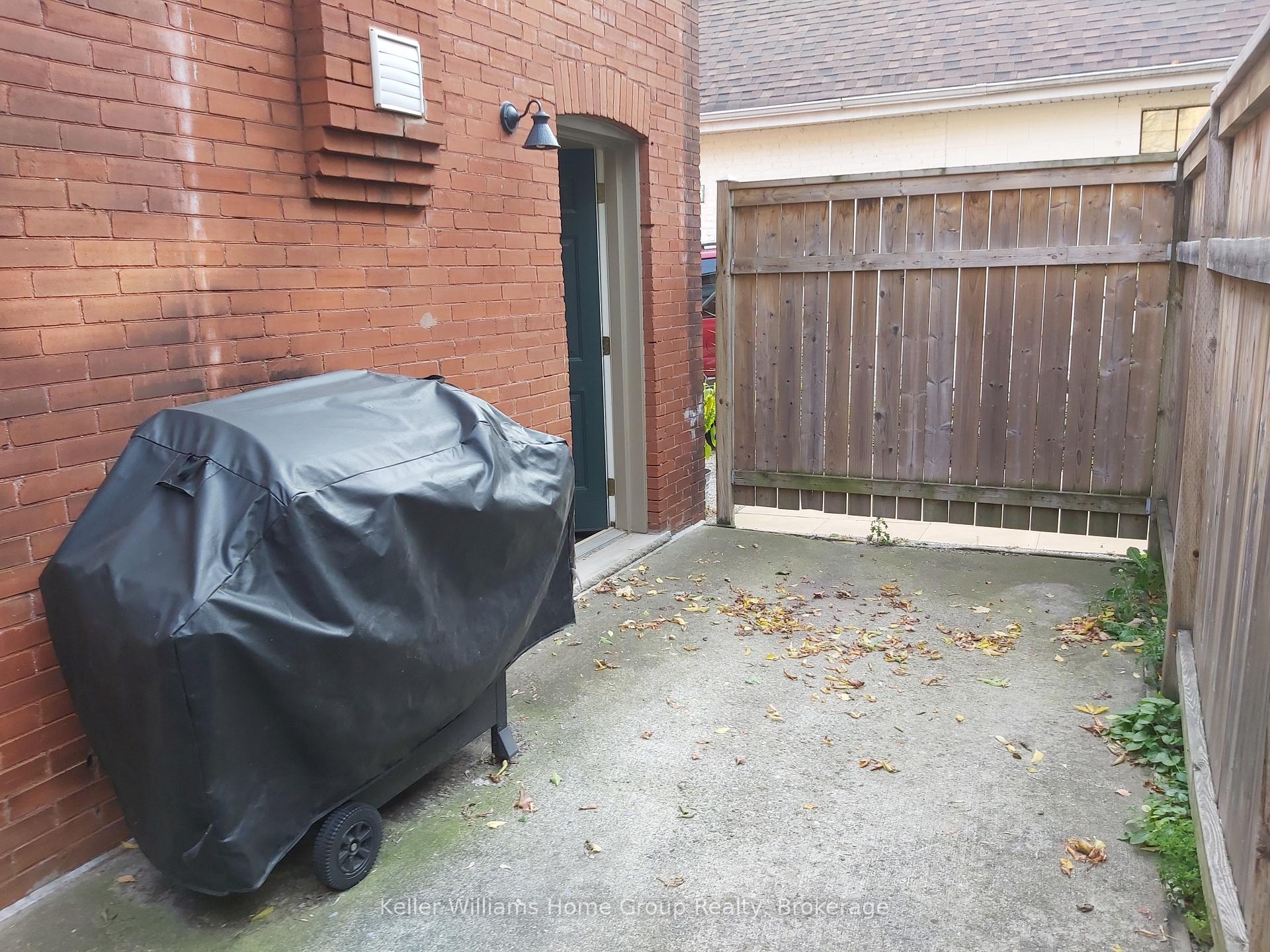 Photo 24 of 112 Surrey Street E, Guelph, Downtown — HOMEH
