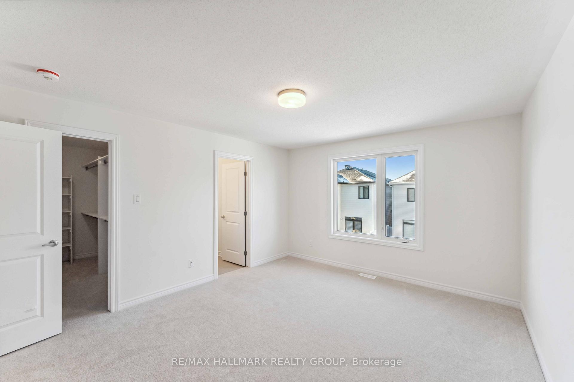 Photo 13 of 848 Snap Hook Crescent W, Ottawa, Barrhaven - Half Moon Bay — HOMEH