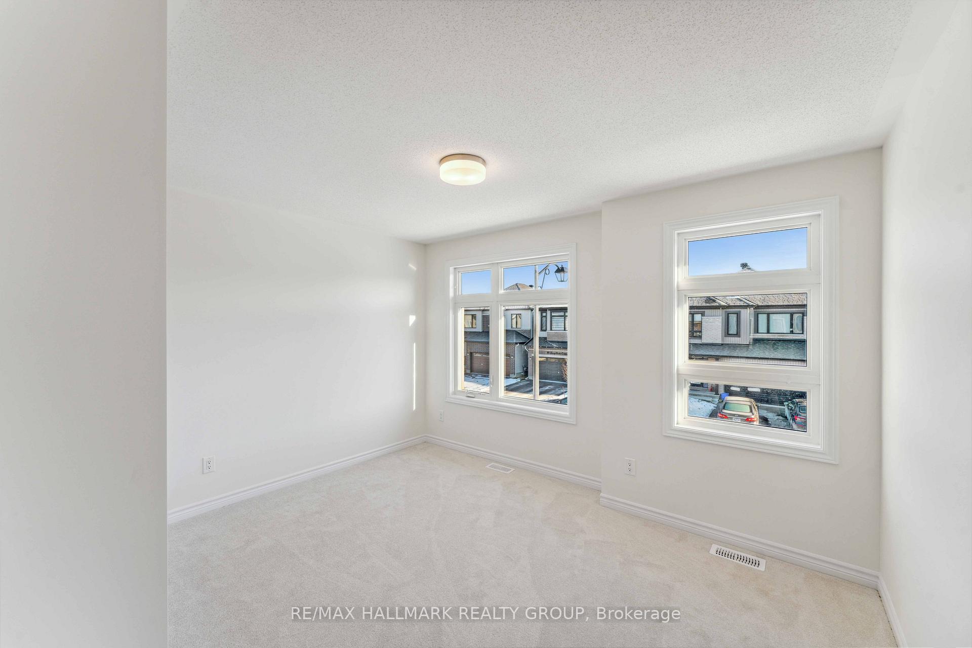 Photo 17 of 848 Snap Hook Crescent W, Ottawa, Barrhaven - Half Moon Bay — HOMEH
