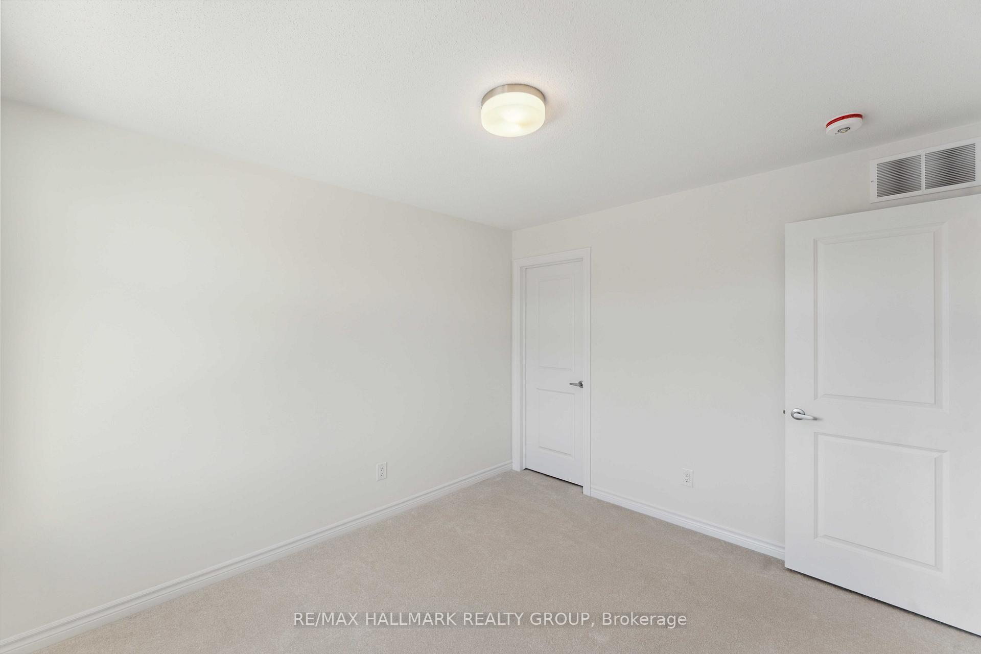 Photo 21 of 848 Snap Hook Crescent W, Ottawa, Barrhaven - Half Moon Bay — HOMEH