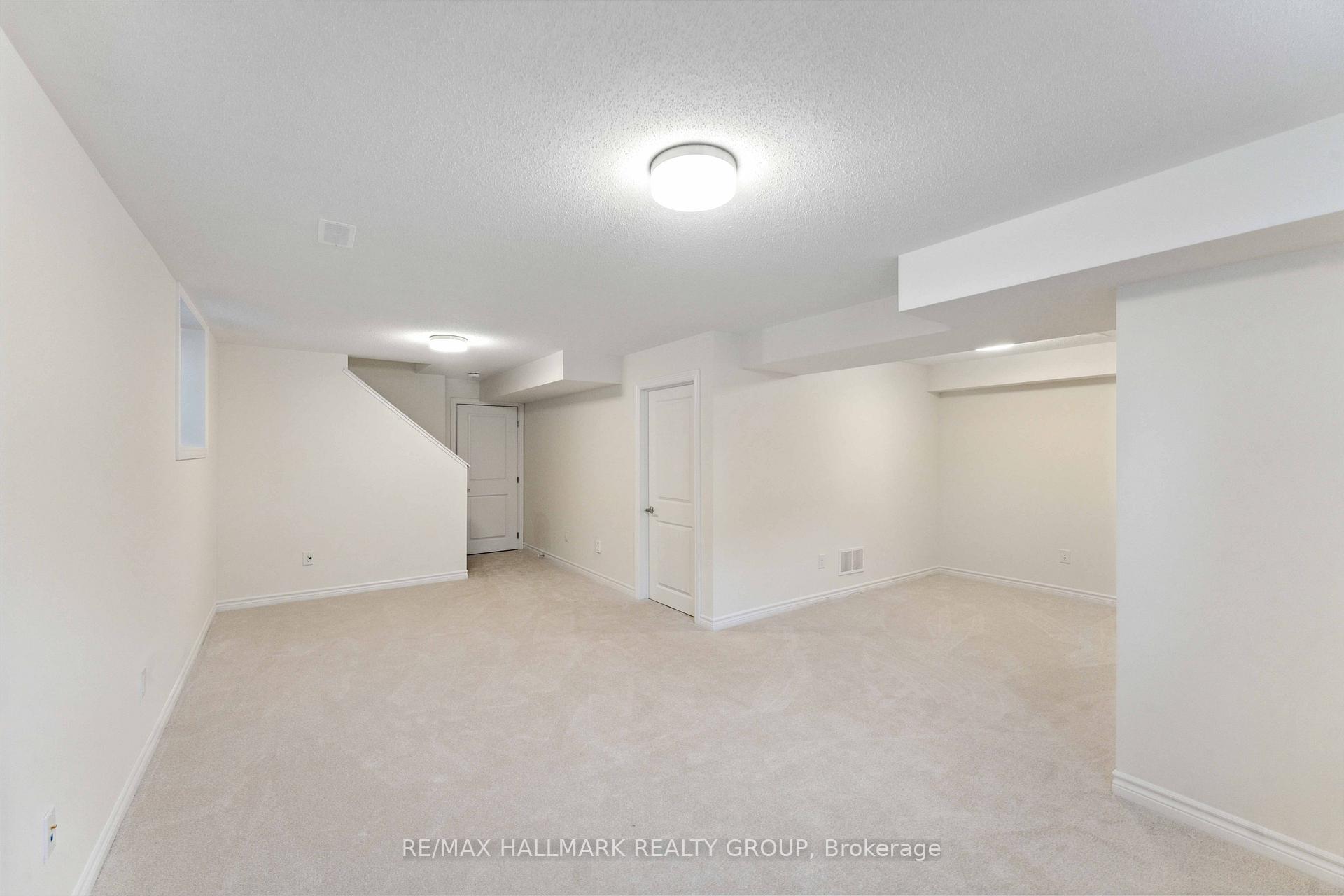 Photo 23 of 848 Snap Hook Crescent W, Ottawa, Barrhaven - Half Moon Bay — HOMEH
