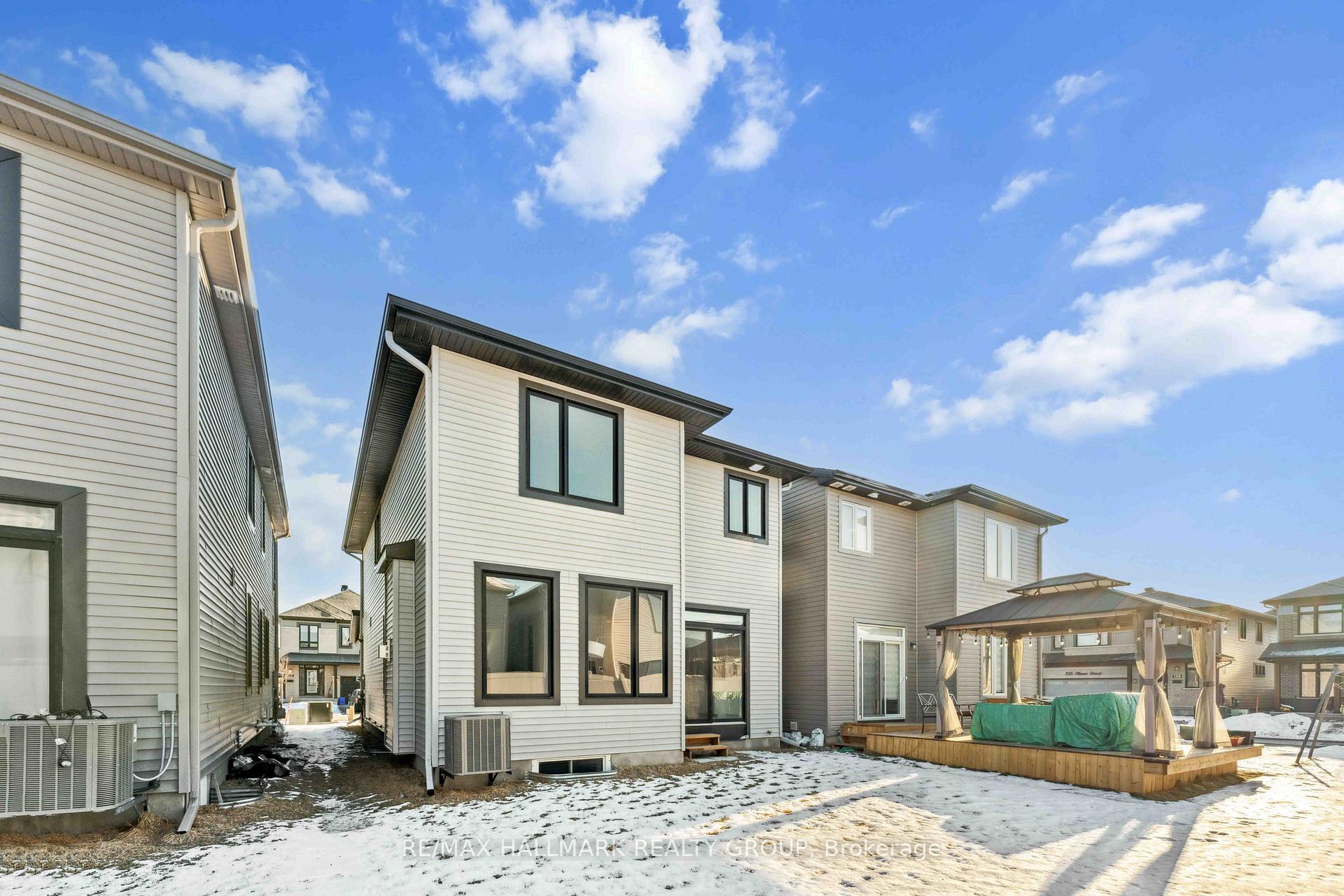 Photo 24 of 848 Snap Hook Crescent W, Ottawa, Barrhaven - Half Moon Bay — HOMEH