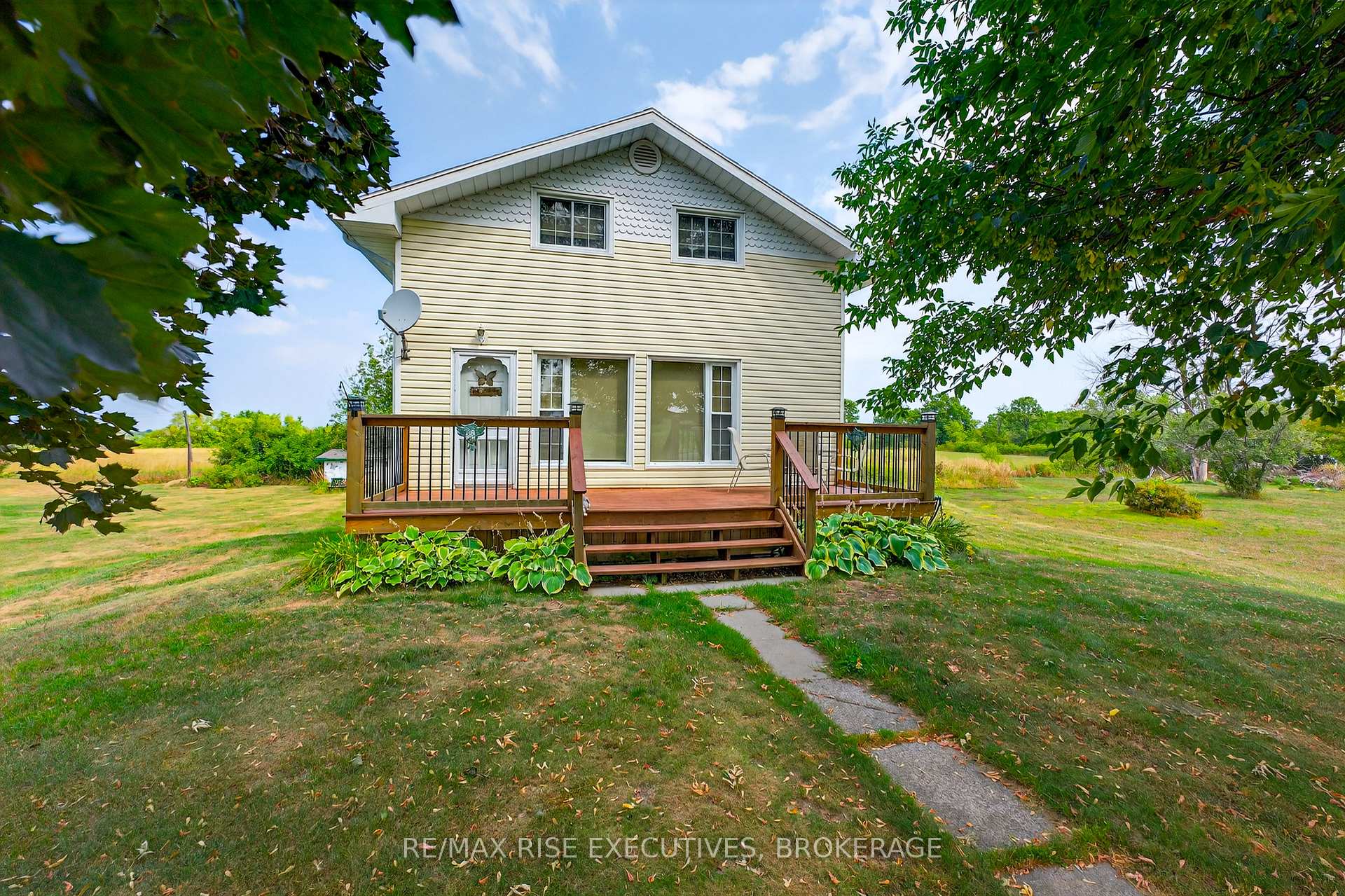 Photo 1 of 3981 Alton Road, Frontenac, Frontenac South — HOMEH