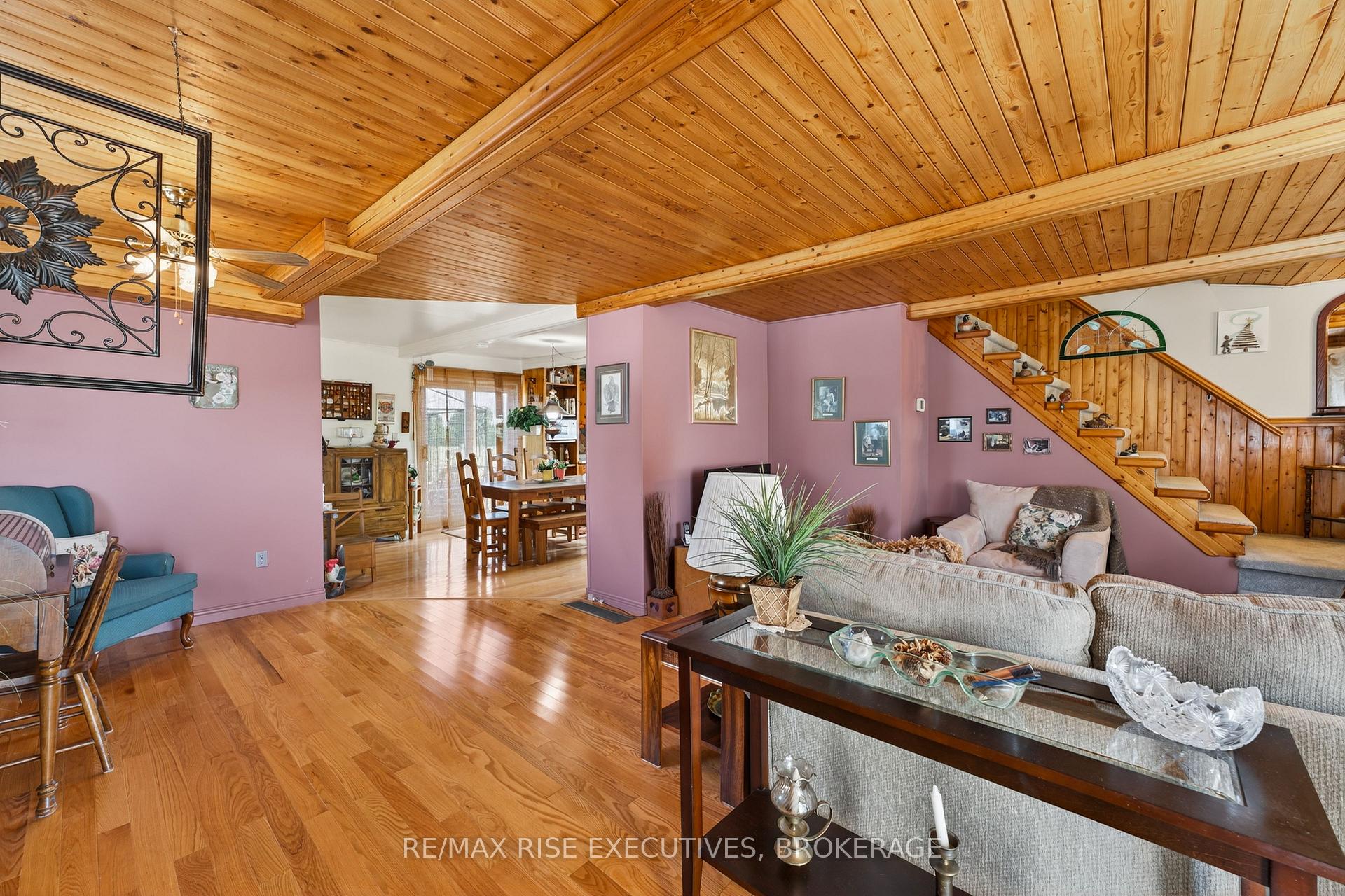 Photo 6 of 3981 Alton Road, Frontenac, Frontenac South — HOMEH