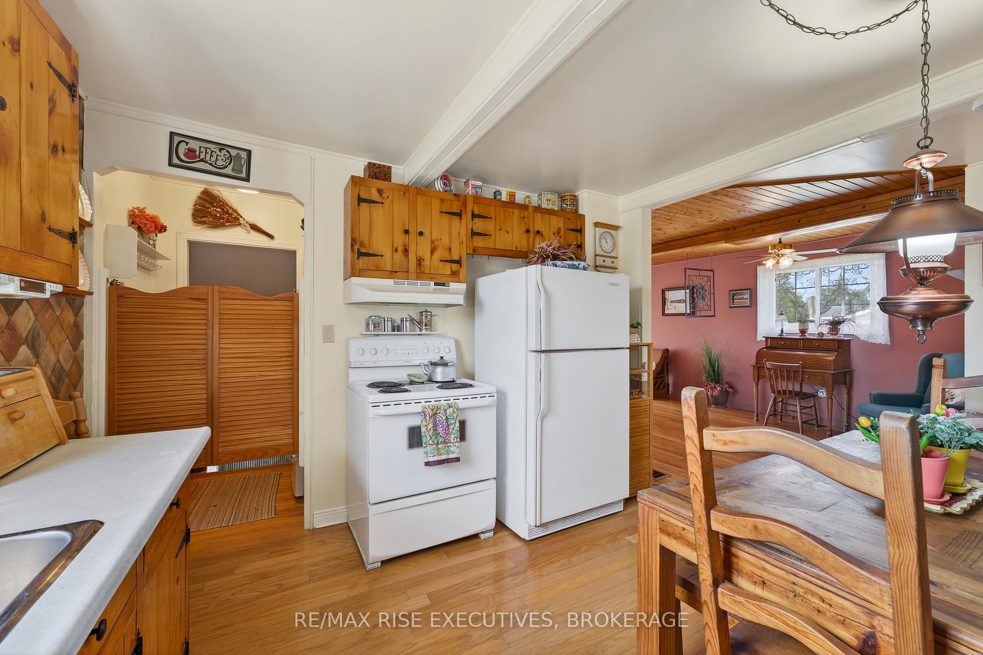 Photo 14 of 3981 Alton Road, Frontenac, Frontenac South — HOMEH