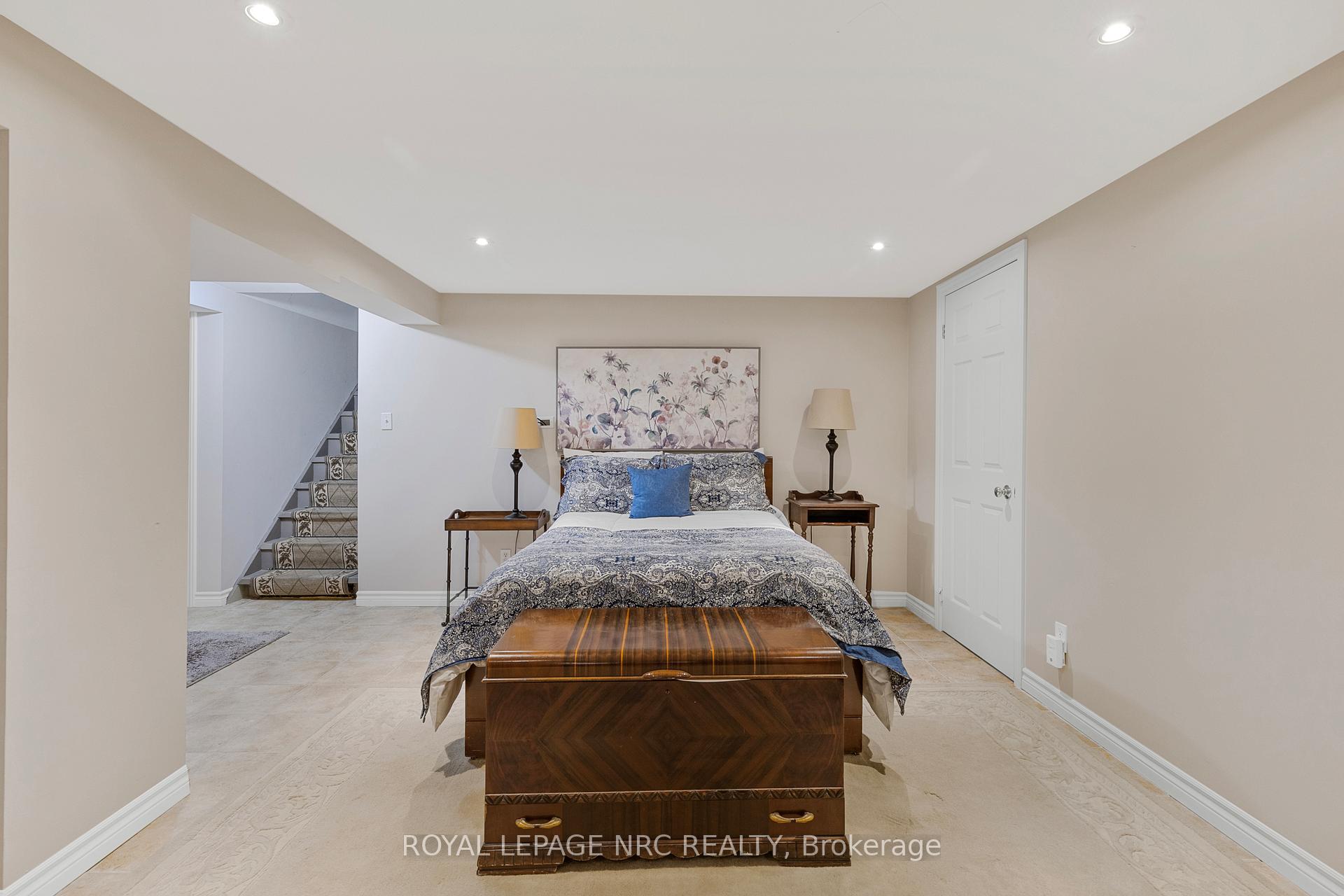 Photo 18 of 32 Whittaker Avenue, Grimsby, Grimsby Beach — HOMEH