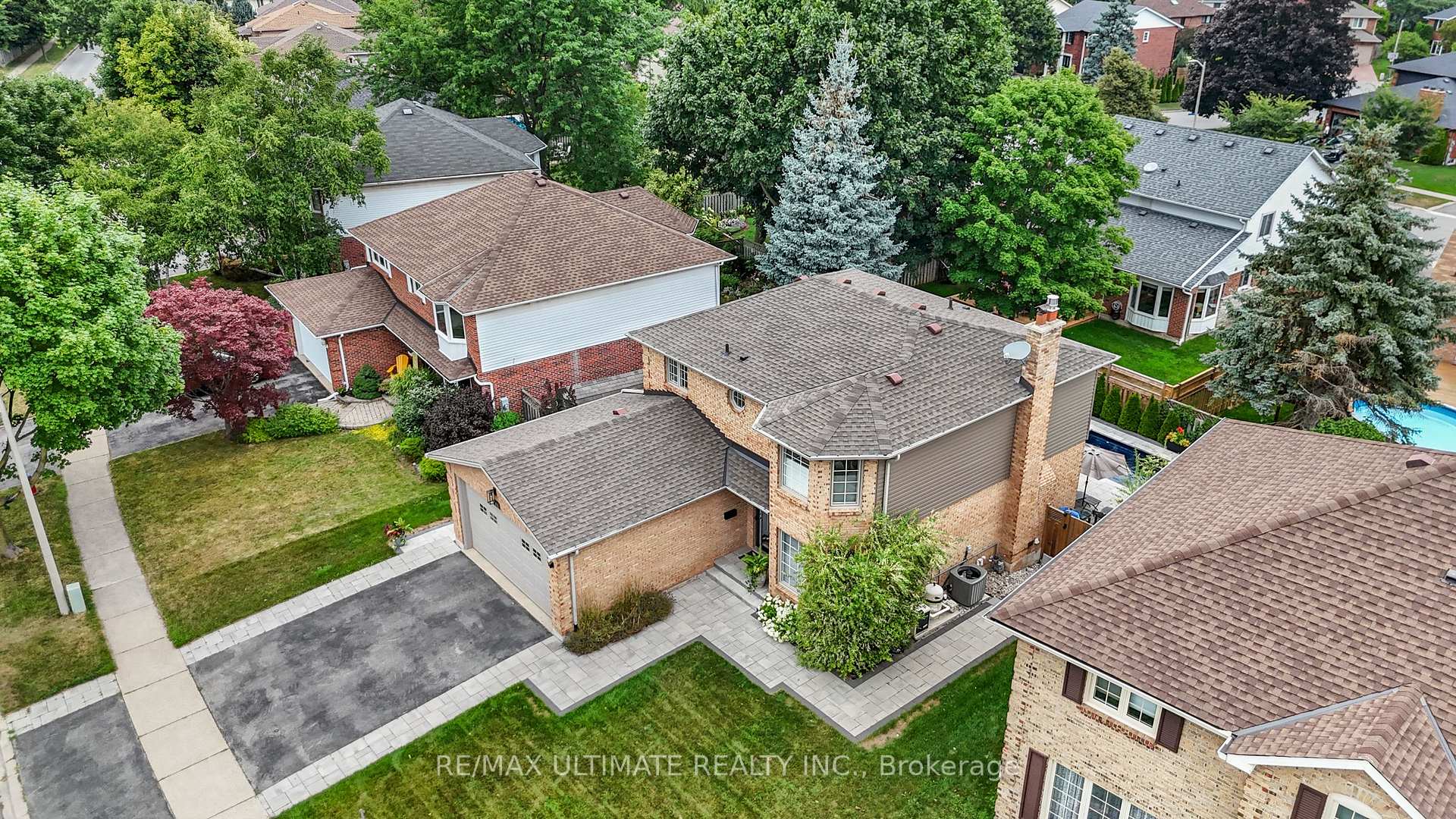 Photo 20 of 2113 Headon Forest Drive, Burlington, Headon — HOMEH