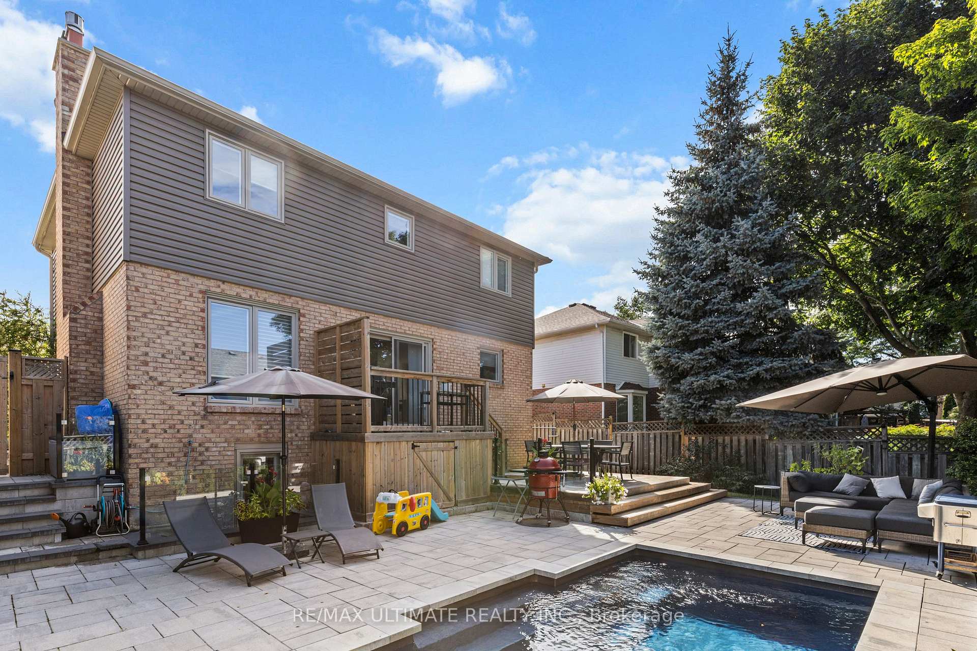Photo 13 of 2113 Headon Forest Drive, Burlington, Headon — HOMEH