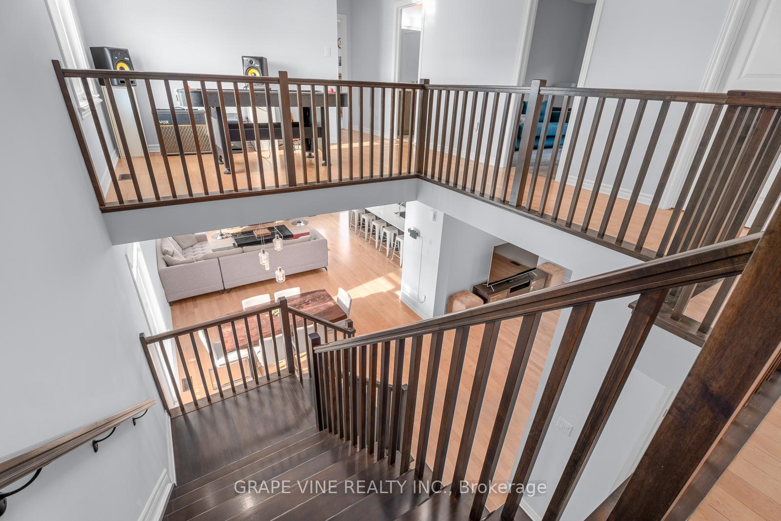 Photo 19 of 132 Pathfinder Way, Ottawa, Riverside South/Gloucester Glen — HOMEH