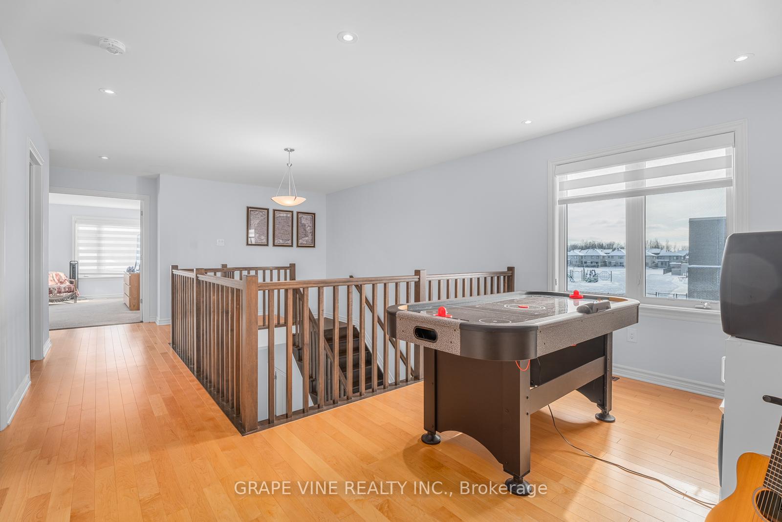 Photo 28 of 132 Pathfinder Way, Ottawa, Riverside South/Gloucester Glen — HOMEH