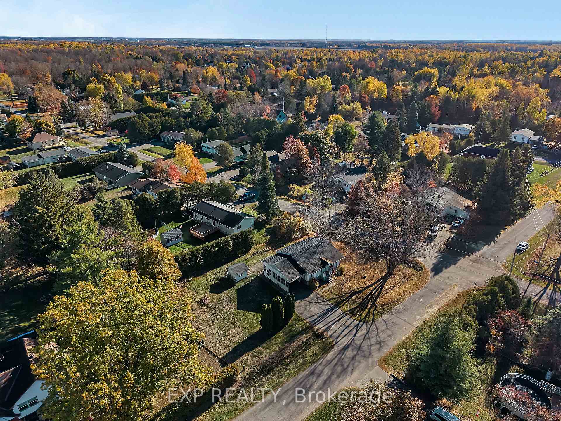 Photo 13 of 3297 Wayne Street, Ottawa, Osgoode — HOMEH
