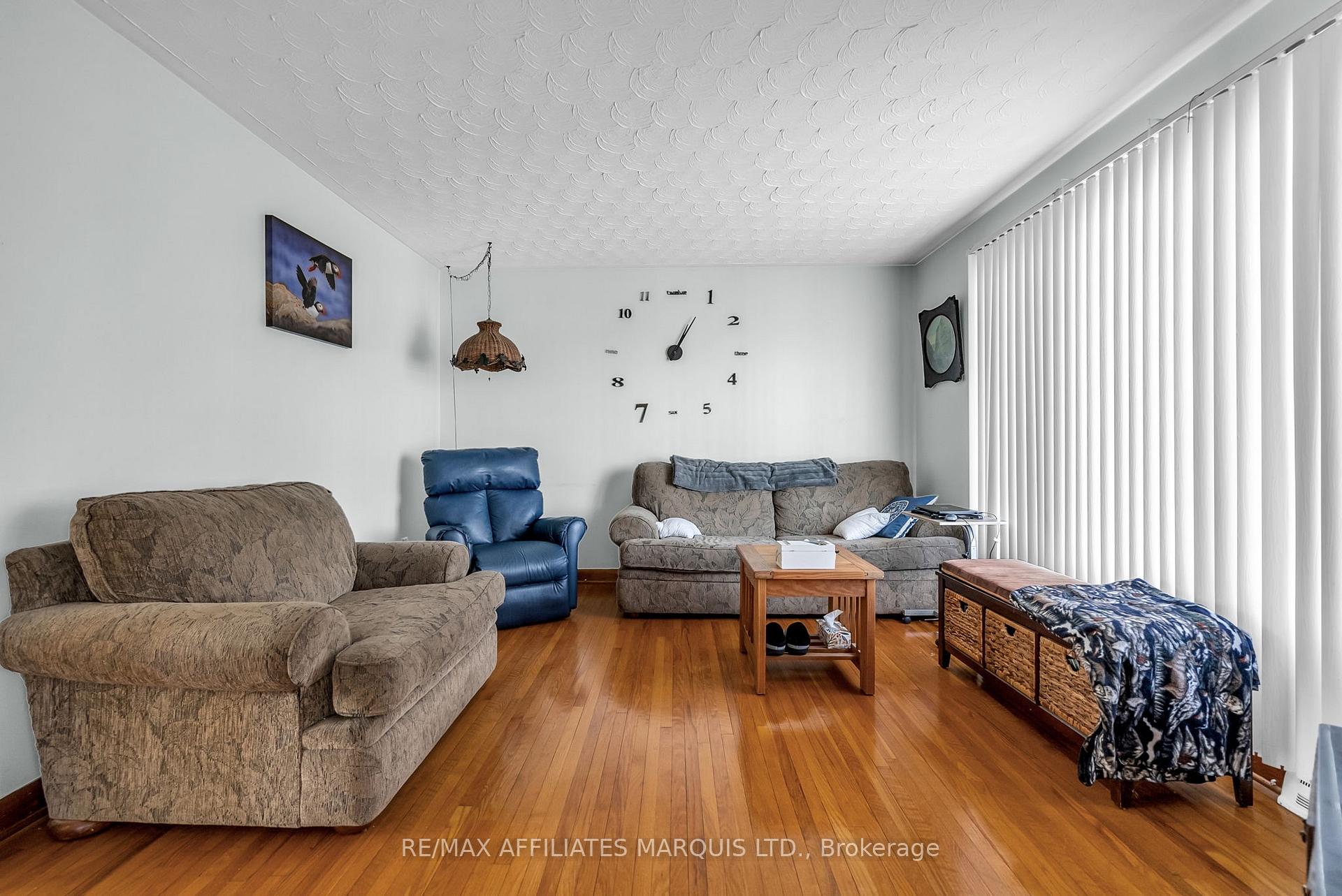 Photo 5 of 1106 Daly Avenue, Cornwall — HOMEH