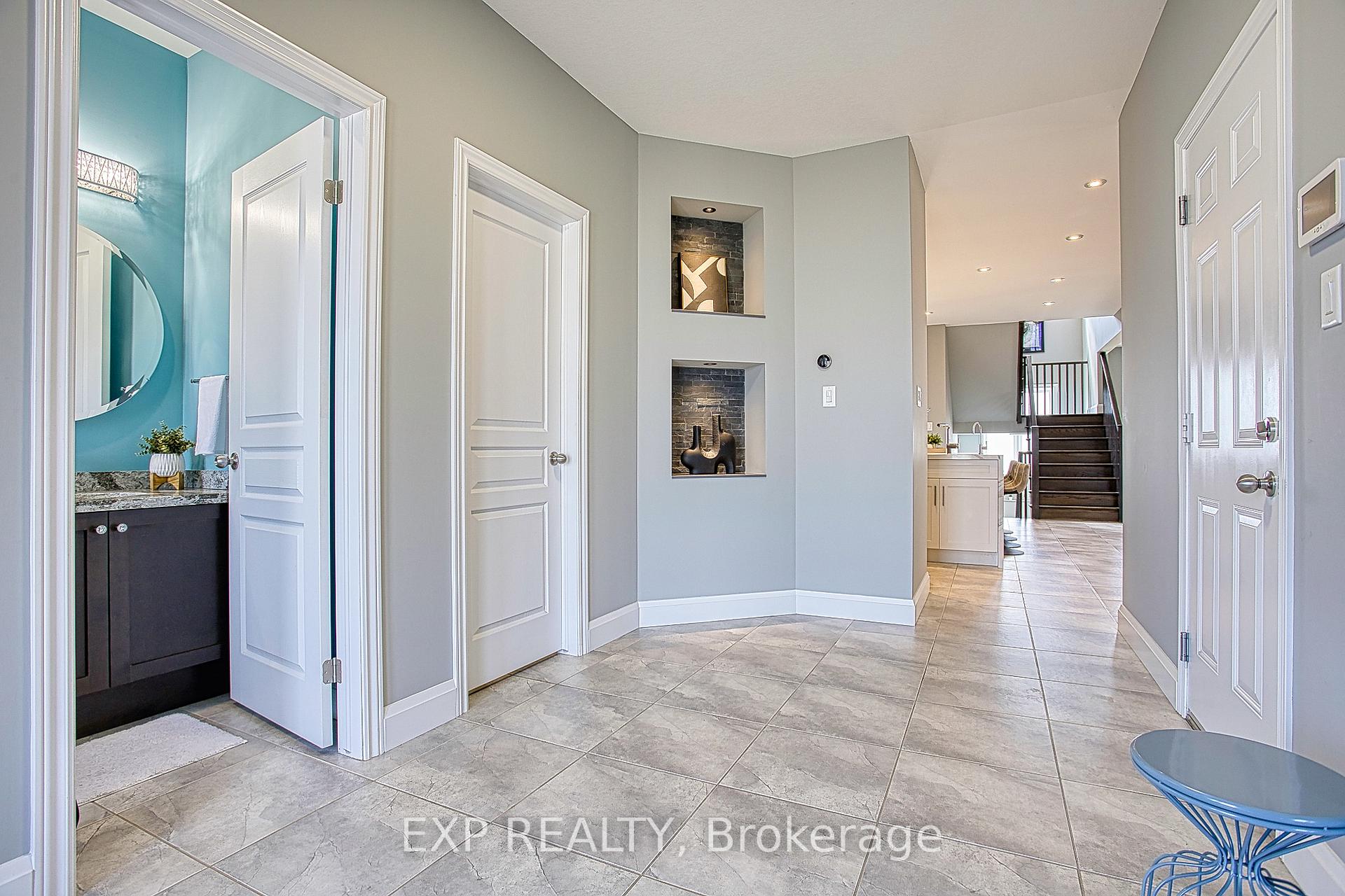 Photo 7 of 14 Carpenter Court, Grimsby, Grimsby West — HOMEH