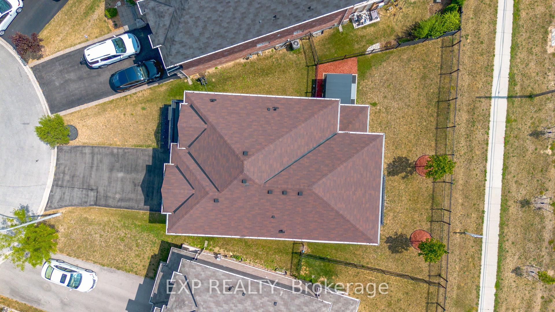 Photo 46 of 14 Carpenter Court, Grimsby, Grimsby West — HOMEH