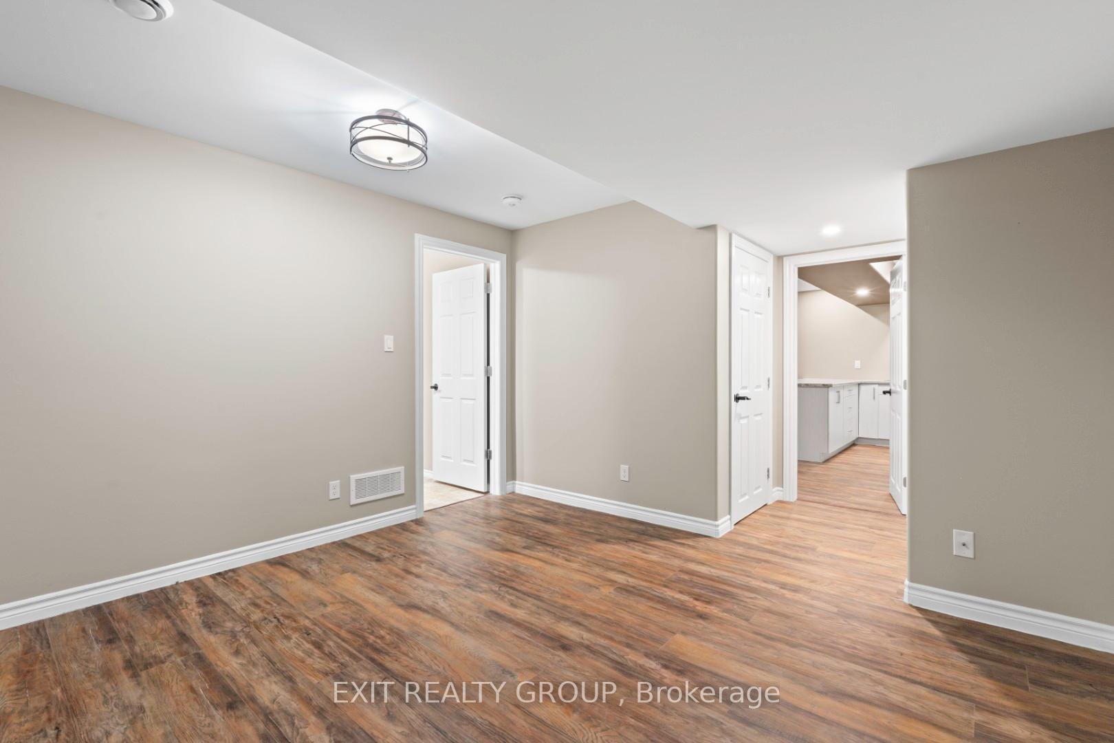 Photo 18 of 11 Cavendish Drive, Belleville, Thurlow Ward — HOMEH