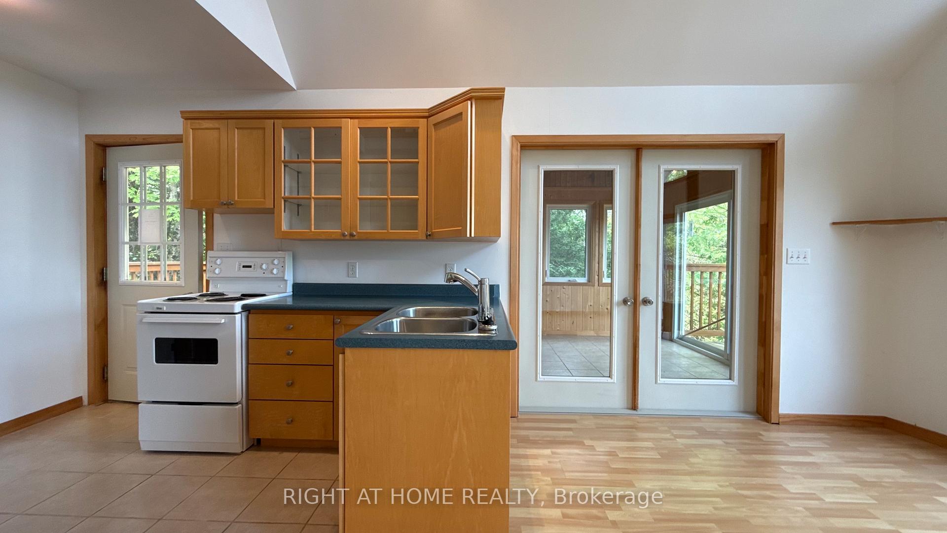 Photo 14 of 1194 Two Loon Lane, Frontenac, Frontenac Centre — HOMEH
