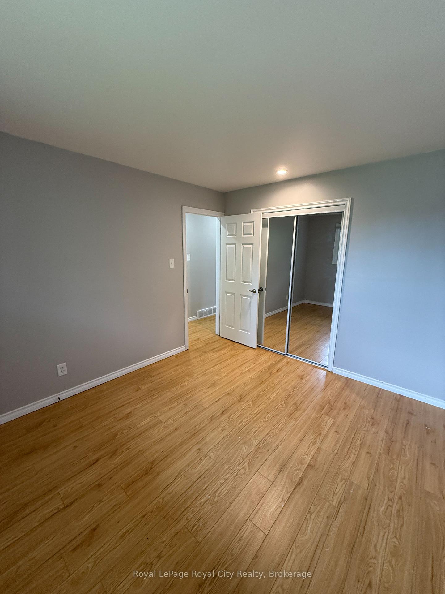 Photo 10 of 140 Brant Avenue, Guelph, Victoria North — HOMEH