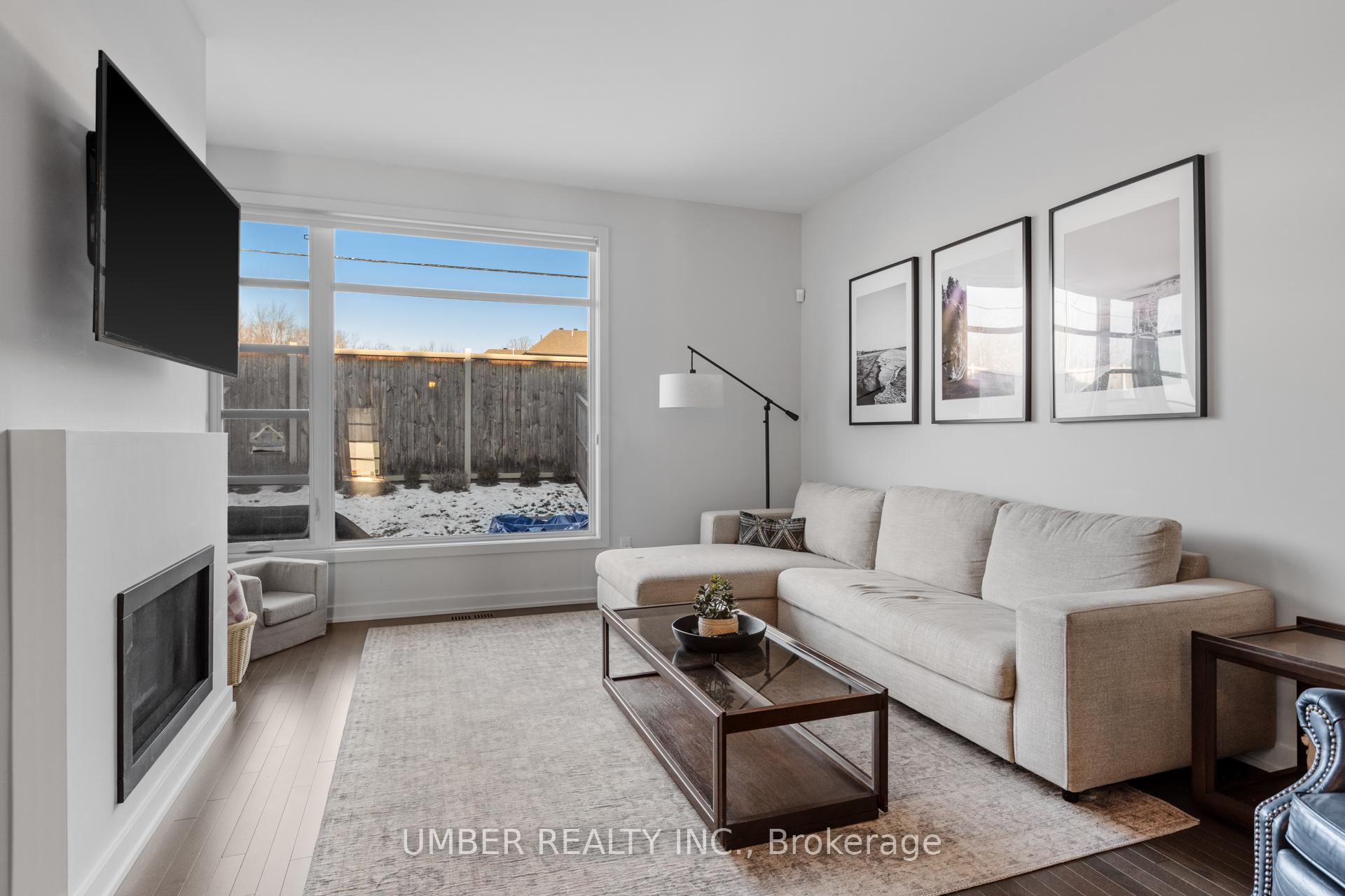 Photo 5 of 144 Larimar Circle, Ottawa, Riverside South/Gloucester Glen — HOMEH