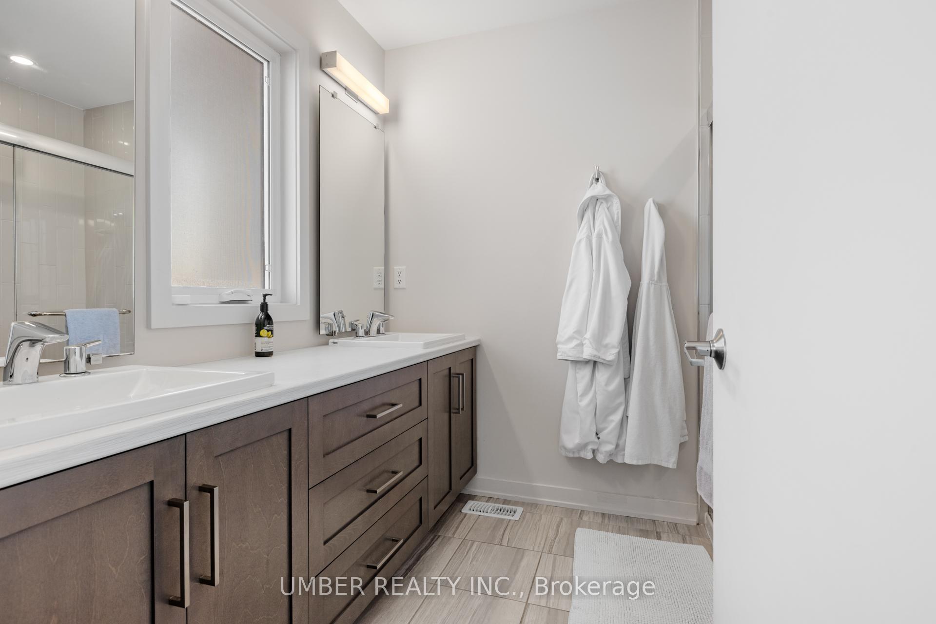 Photo 11 of 144 Larimar Circle, Ottawa, Riverside South/Gloucester Glen — HOMEH