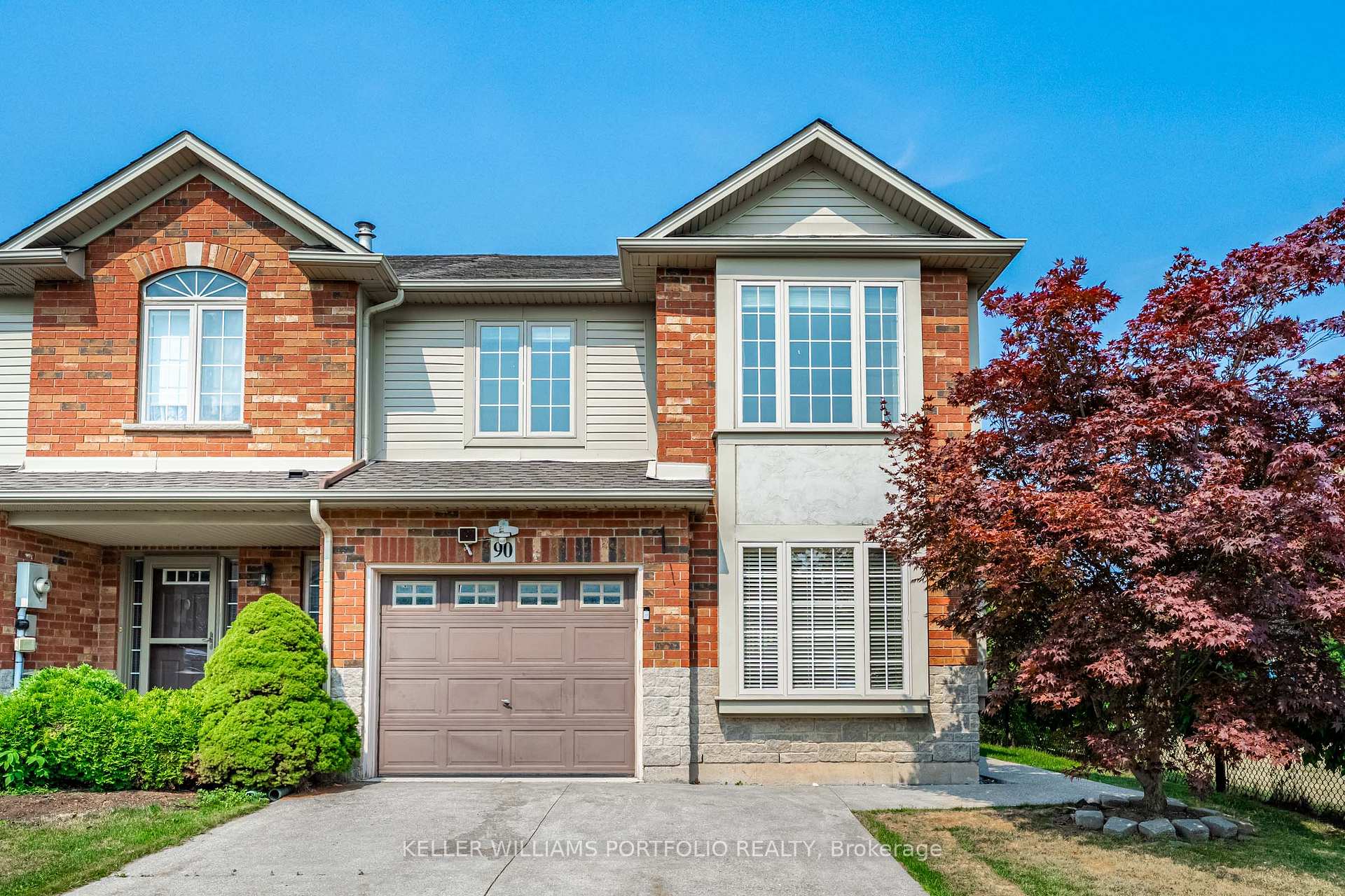 Photo 1 of 90 Magnolia Crescent, Grimsby, Grimsby West — HOMEH