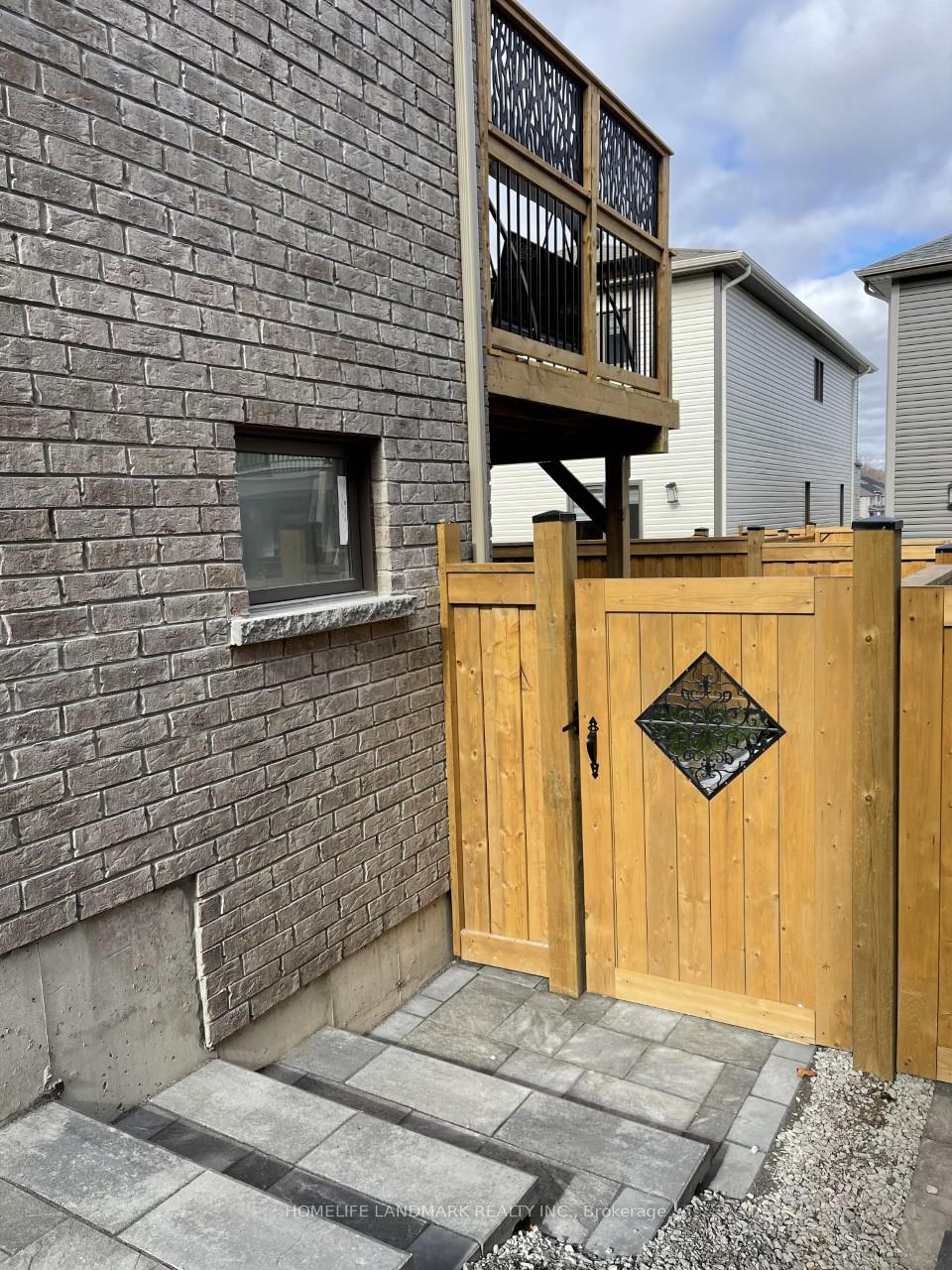 Photo 7 of Unit Bsmt, 33 Olympic Gate, Barrie, Rural Barrie Southwest — HOMEH