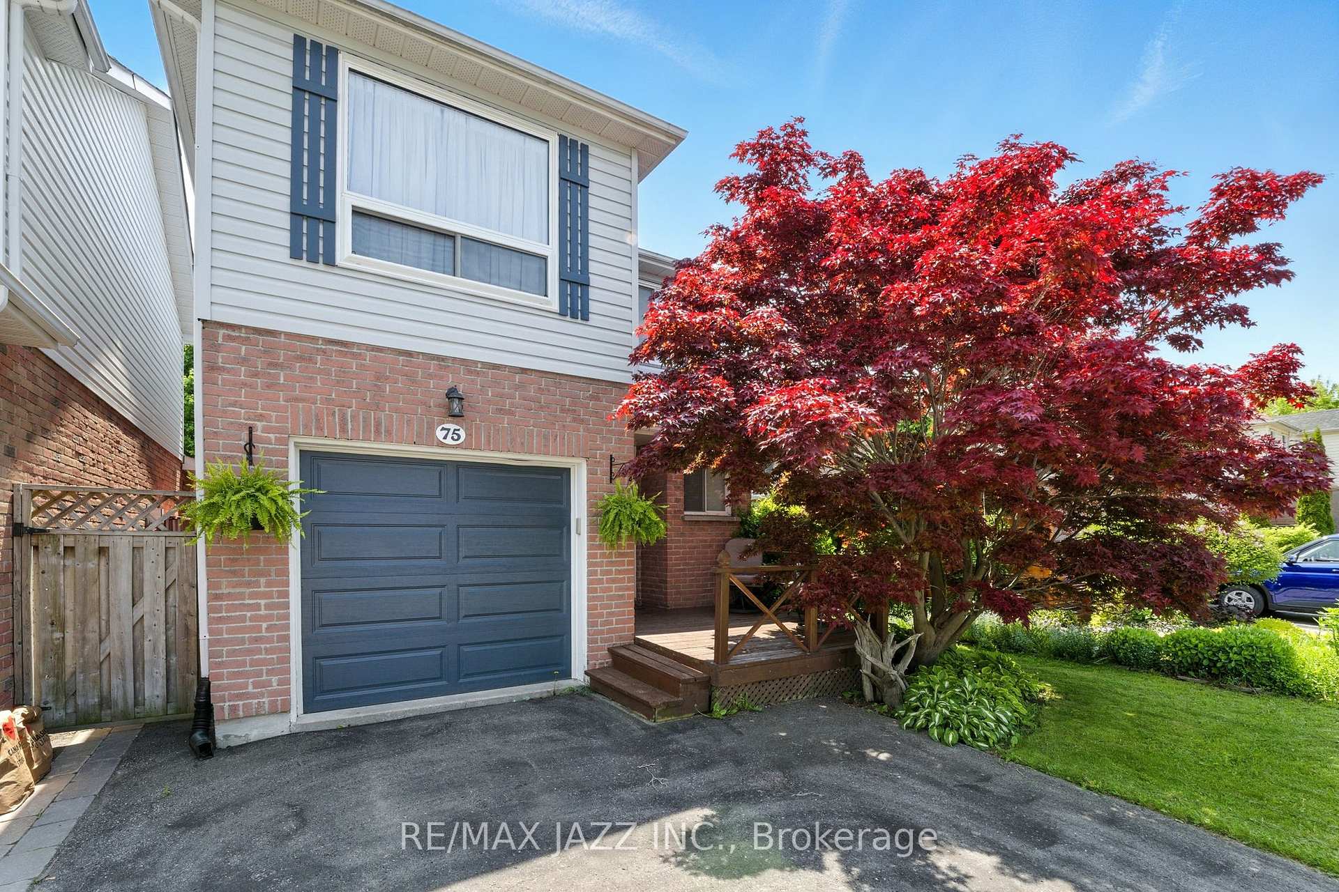 Photo 2 of 75 Trudeau Drive, Clarington, Bowmanville — HOMEH
