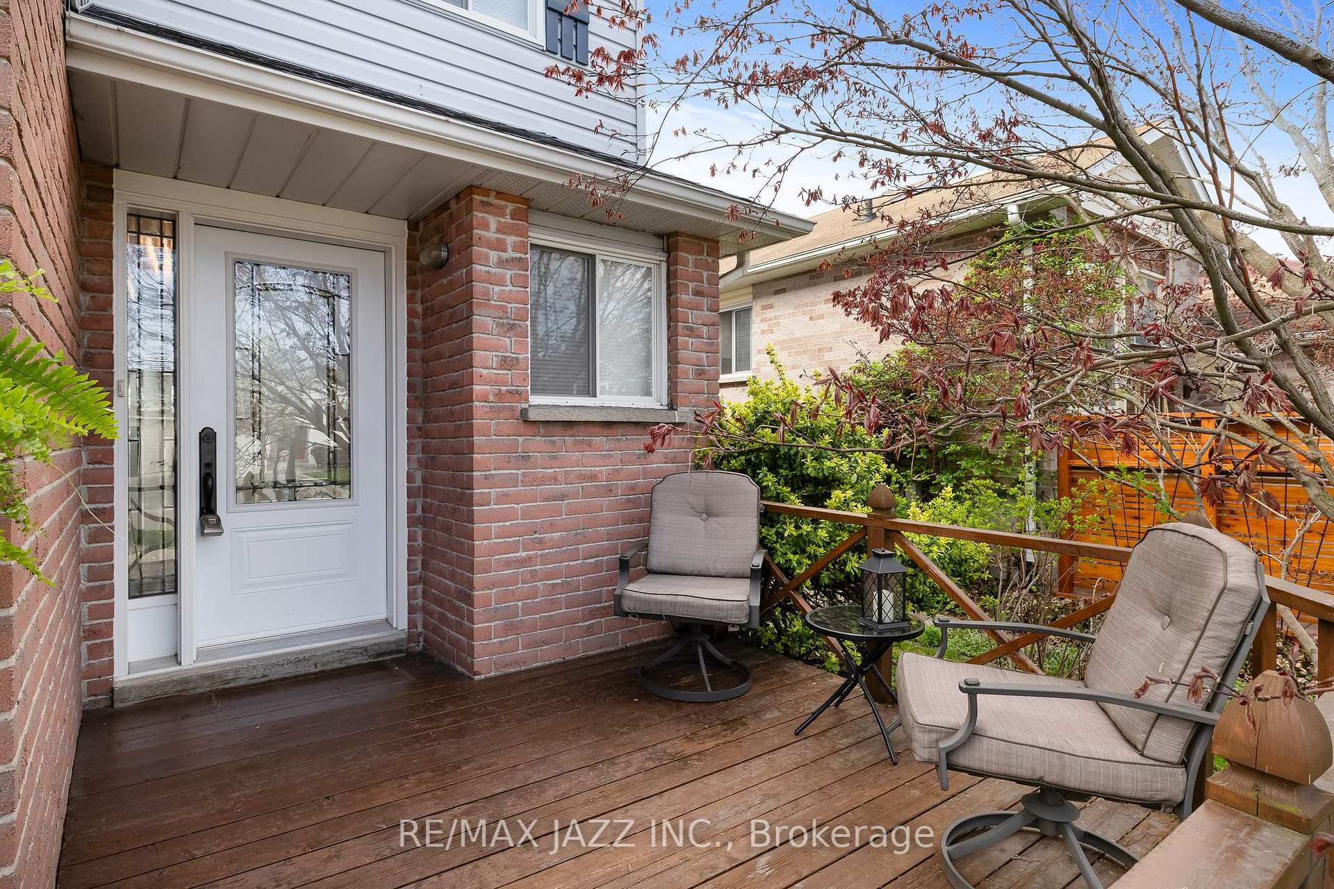Photo 8 of 75 Trudeau Drive, Clarington, Bowmanville — HOMEH