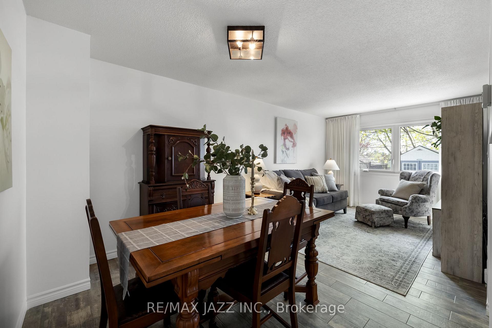 Photo 12 of 75 Trudeau Drive, Clarington, Bowmanville — HOMEH