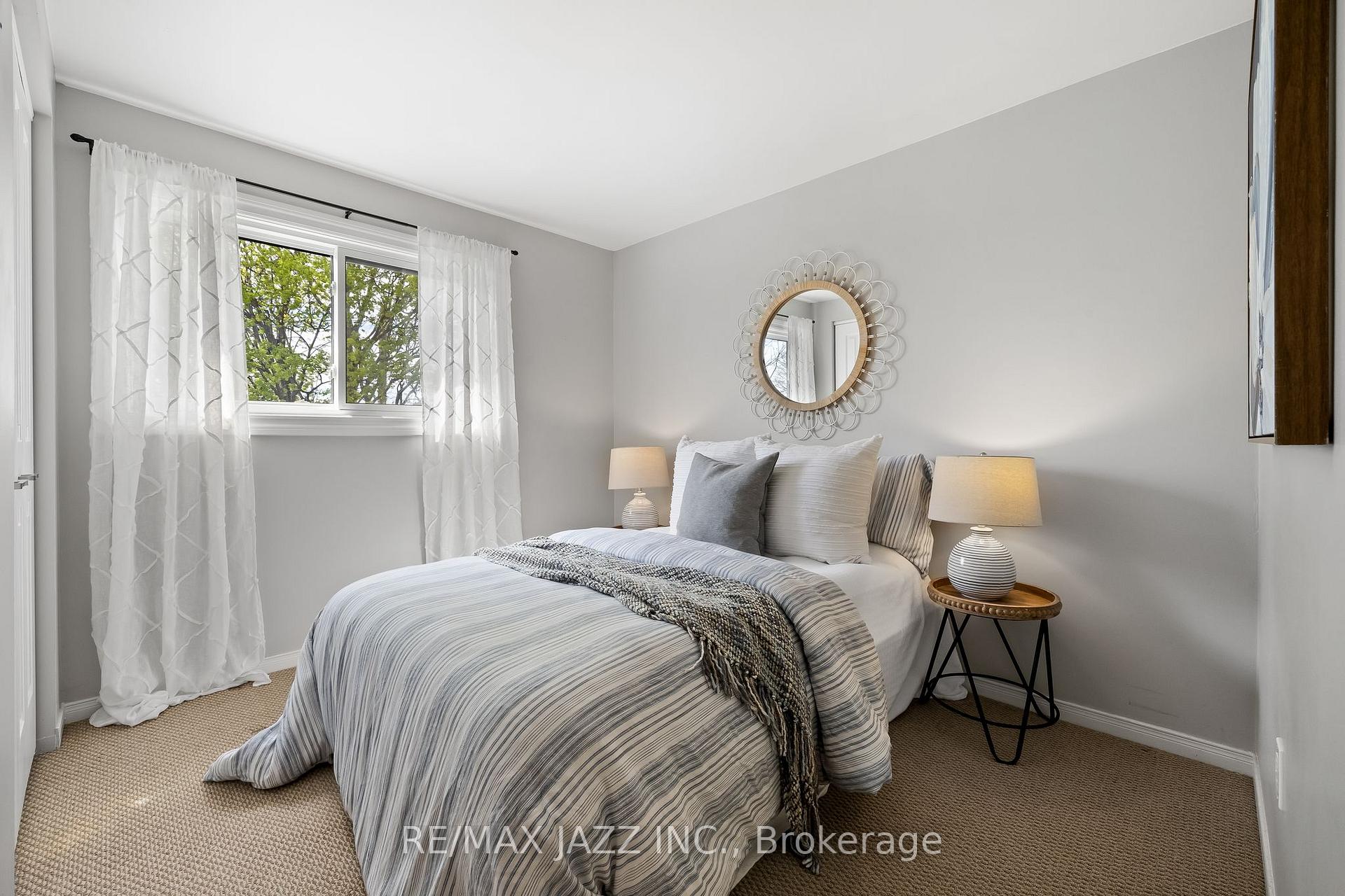 Photo 24 of 75 Trudeau Drive, Clarington, Bowmanville — HOMEH