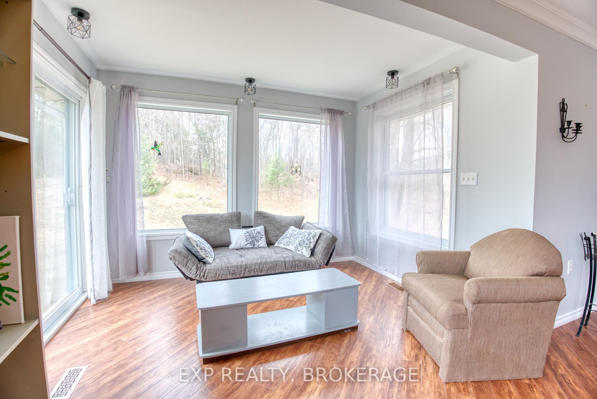 Photo 7 of 1073 Cox Road, Central Frontenac, Frontenac Centre — HOMEH