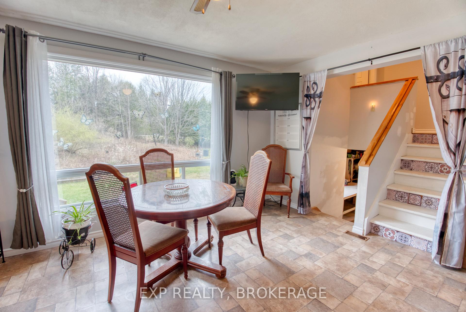 Photo 16 of 1073 Cox Road, Central Frontenac, Frontenac Centre — HOMEH