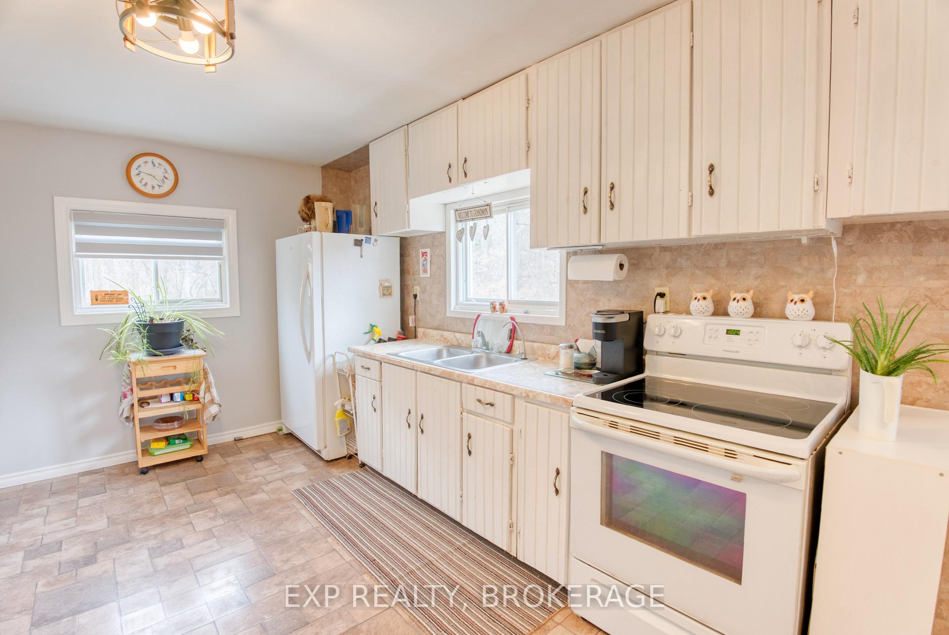 Photo 20 of 1073 Cox Road, Central Frontenac, Frontenac Centre — HOMEH