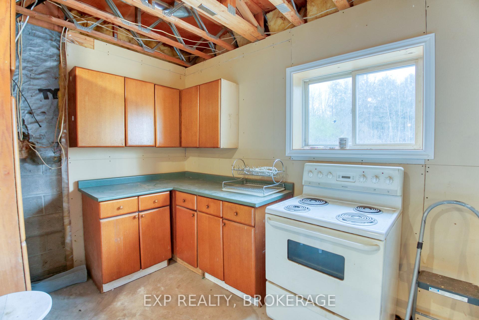 Photo 29 of 1073 Cox Road, Central Frontenac, Frontenac Centre — HOMEH