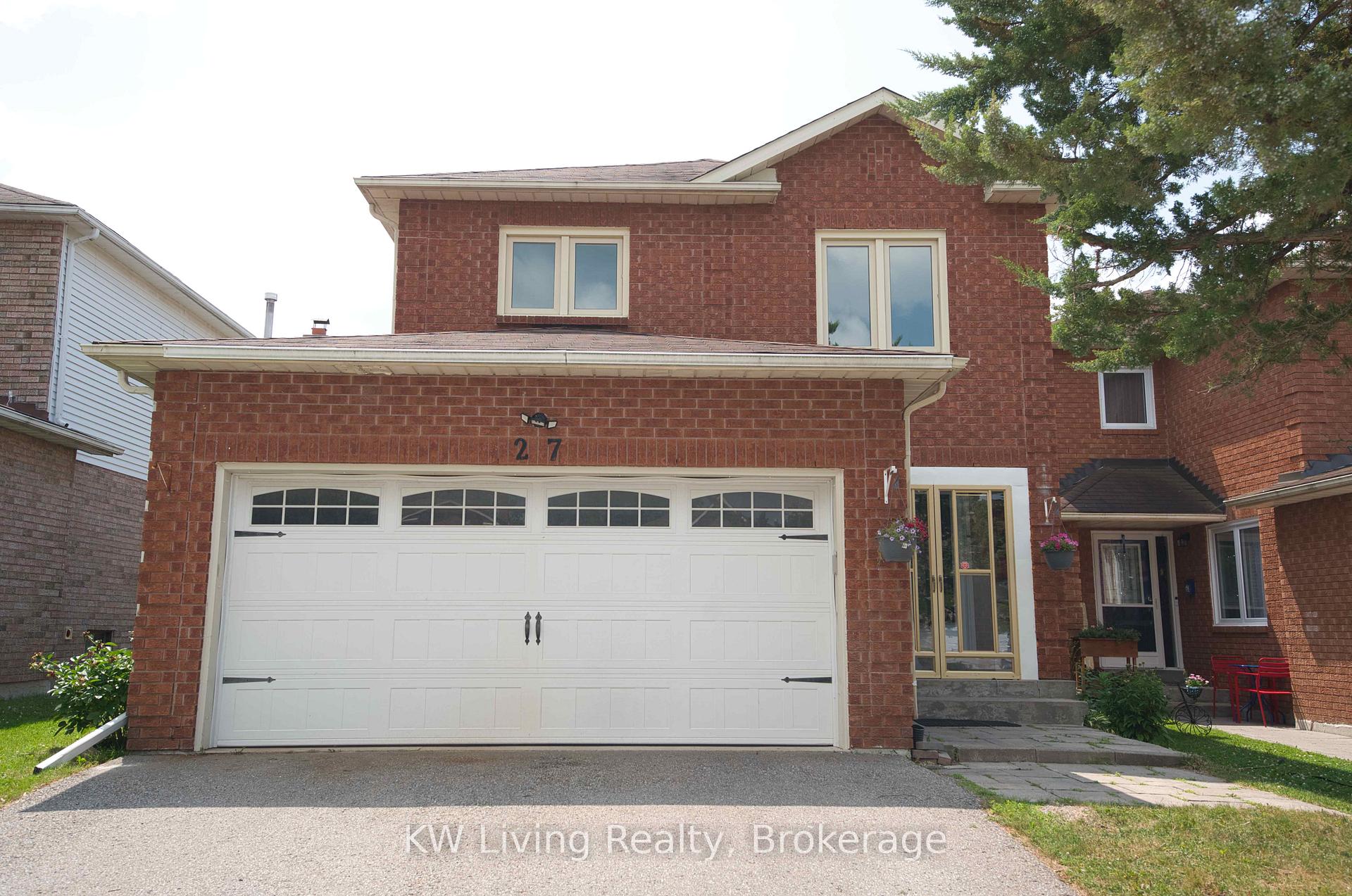 Photo 1 of 27 Sunbird Boulevard, Georgina, Keswick North — HOMEH