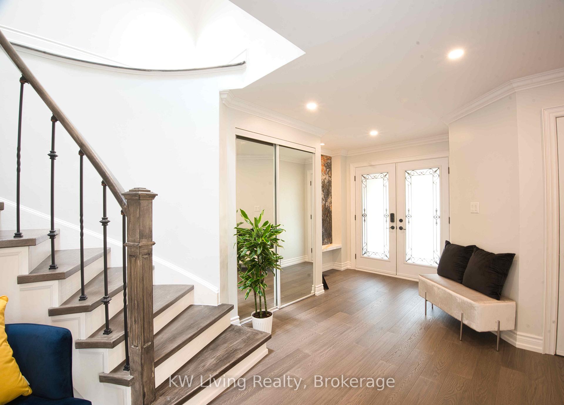 Photo 3 of 27 Sunbird Boulevard, Georgina, Keswick North — HOMEH