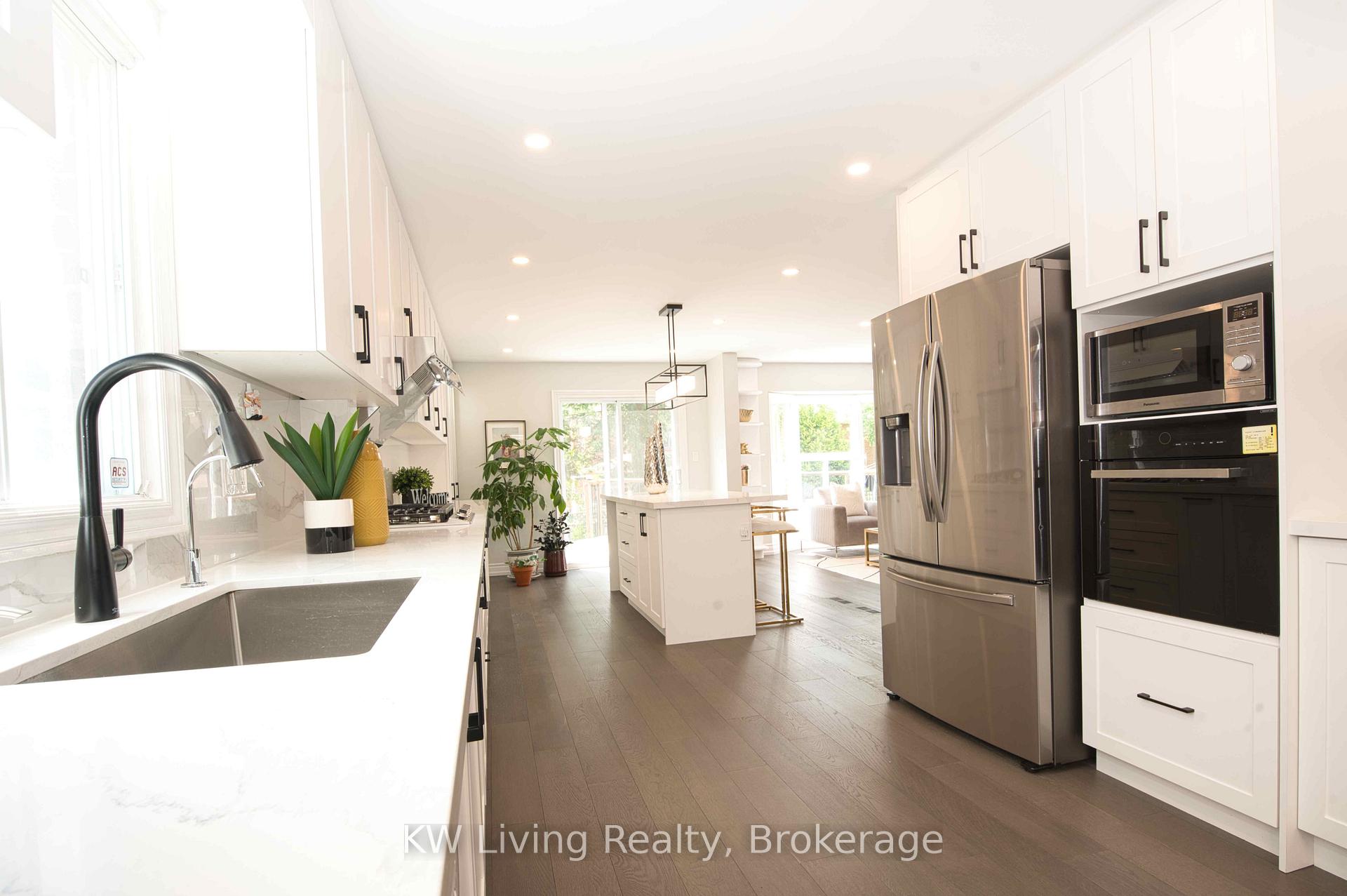 Photo 15 of 27 Sunbird Boulevard, Georgina, Keswick North — HOMEH